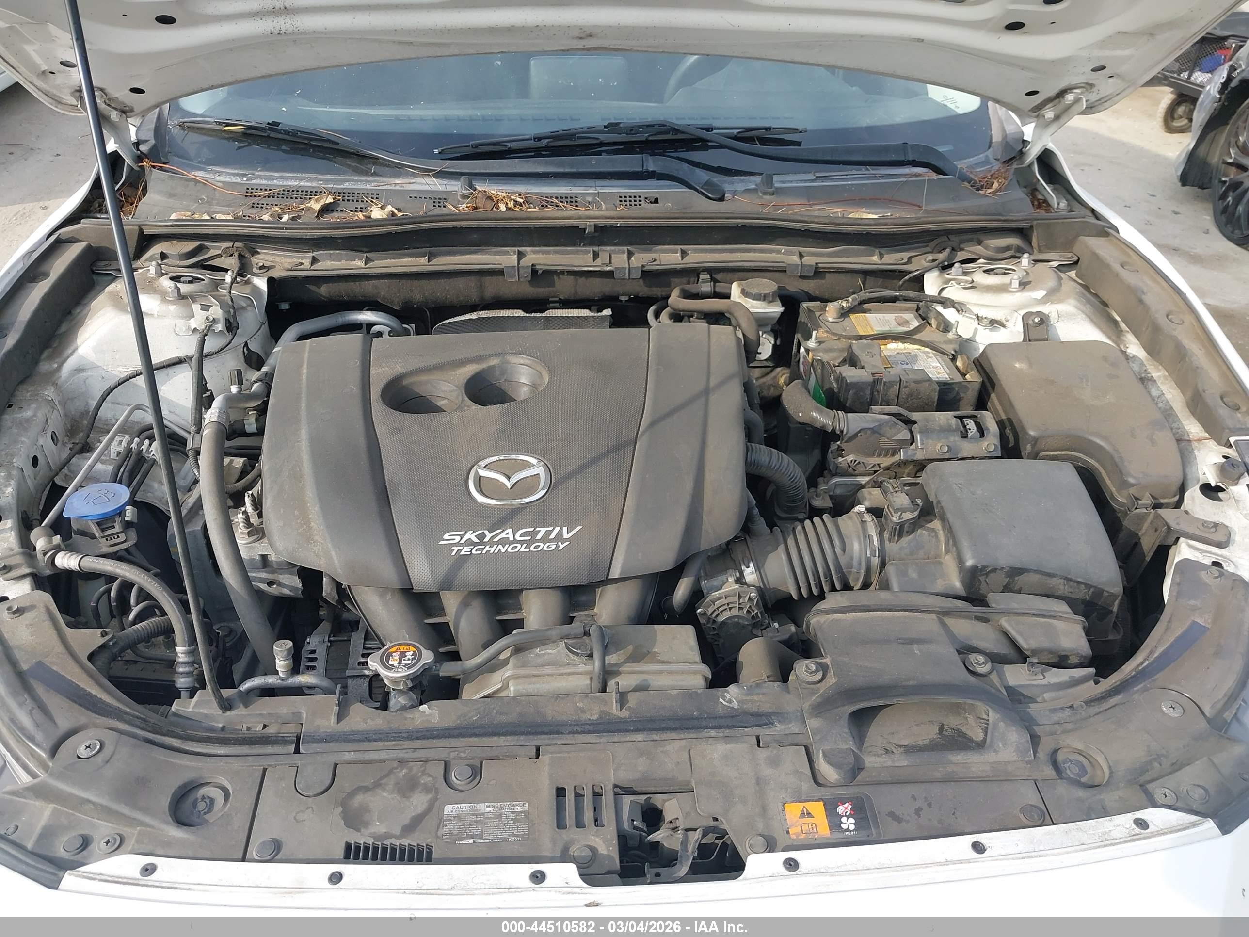 MAZDA MAZDA3 image 10