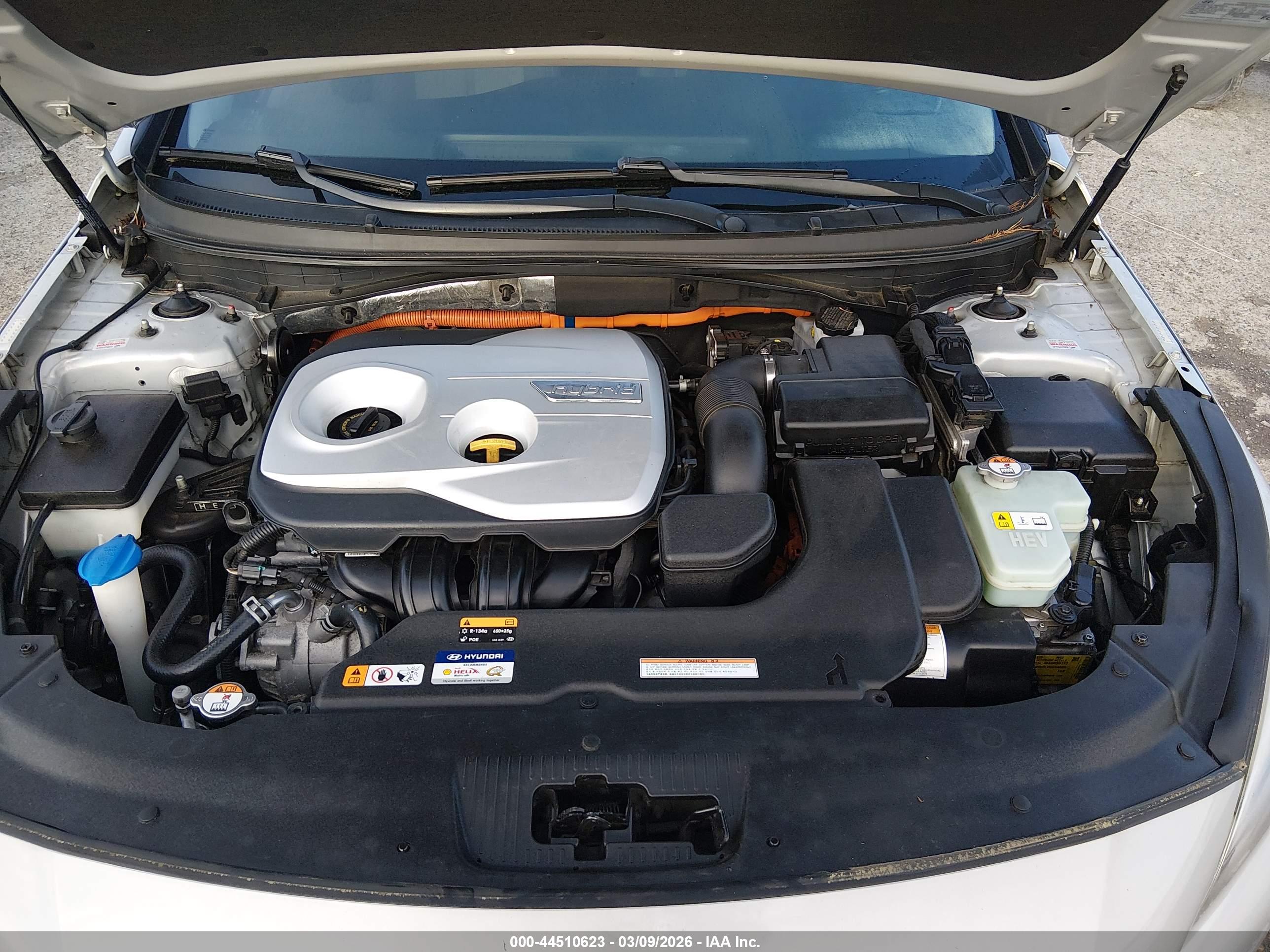 HYUNDAI SONATA image 10