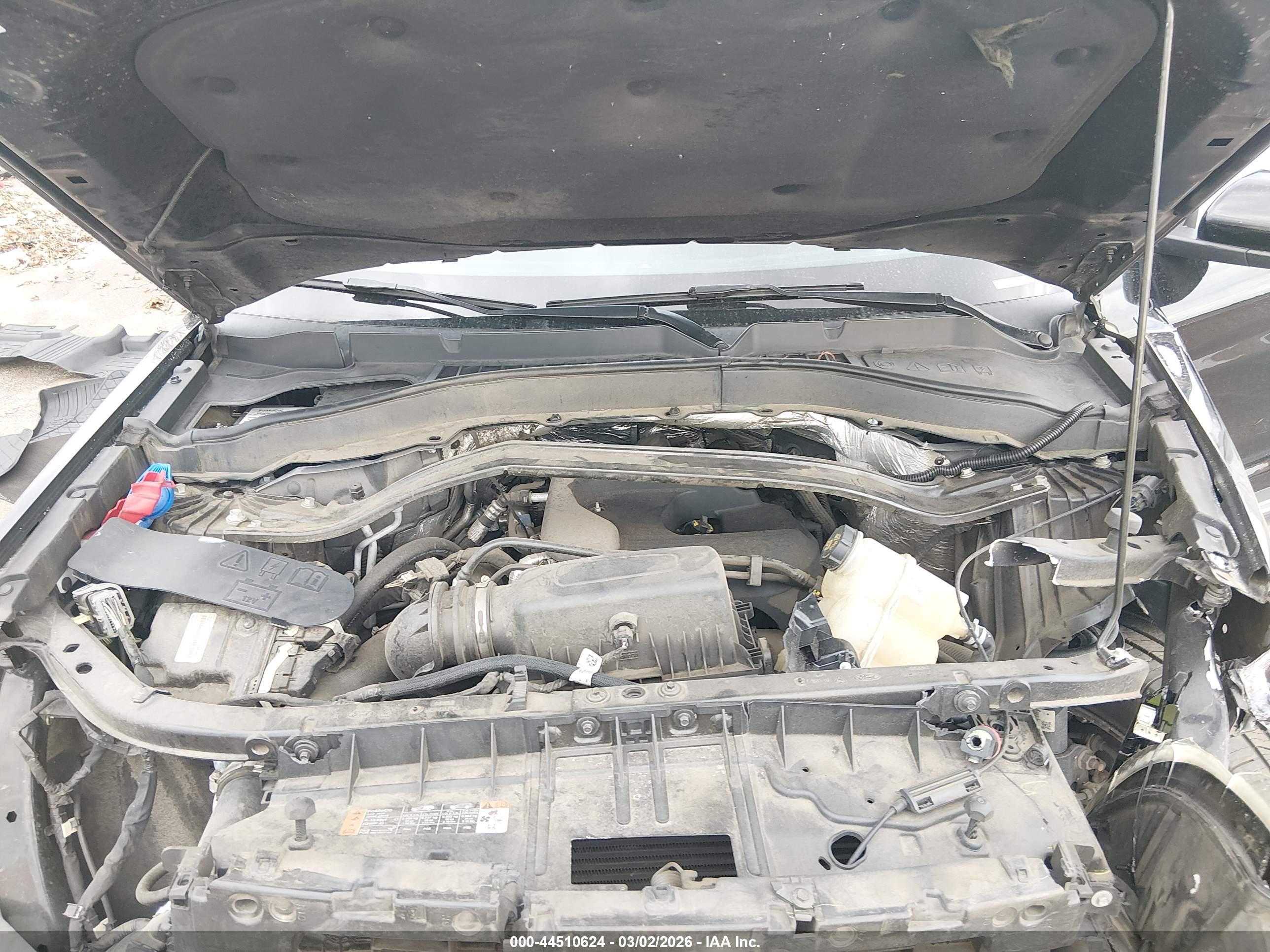 FORD EXPLORER image 10