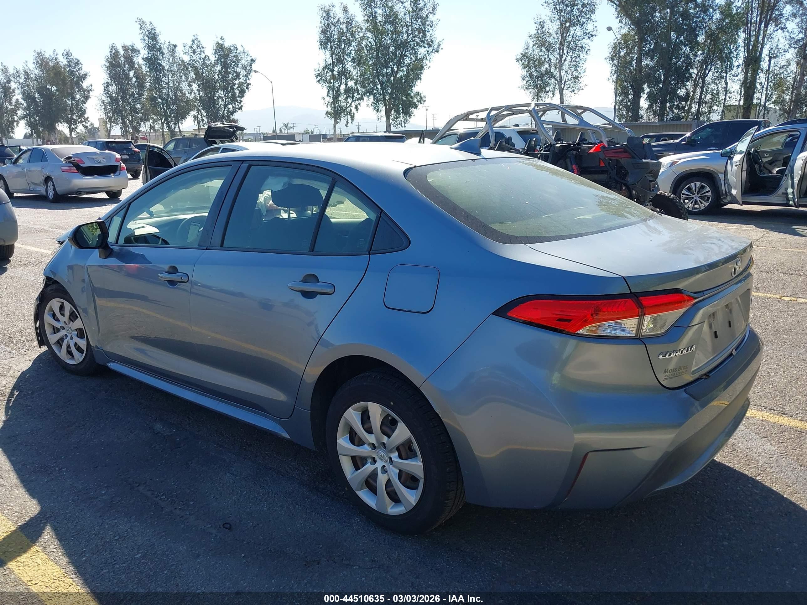 TOYOTA COROLLA image 3