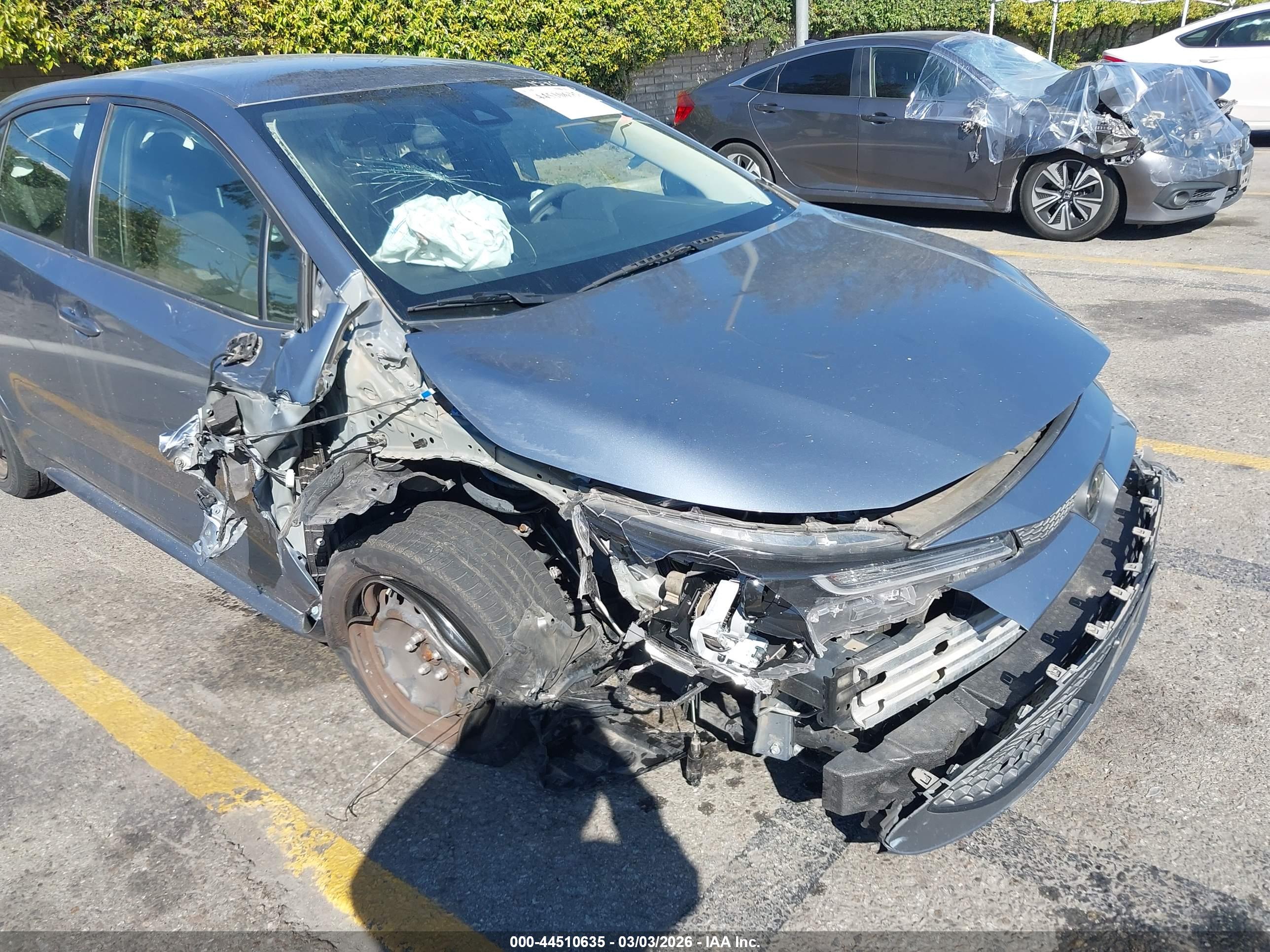 TOYOTA COROLLA image 6