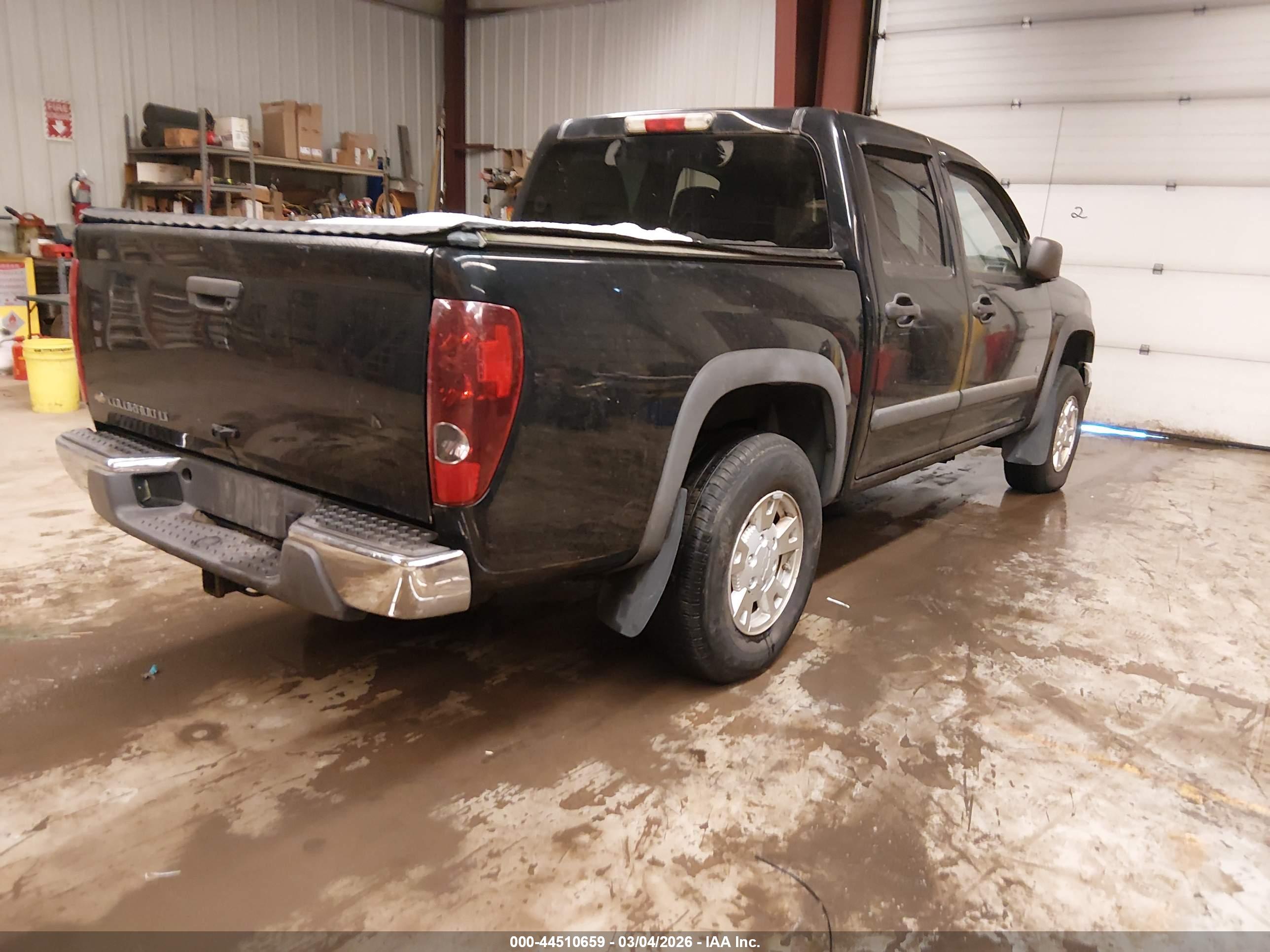 CHEVROLET COLORADO image 4
