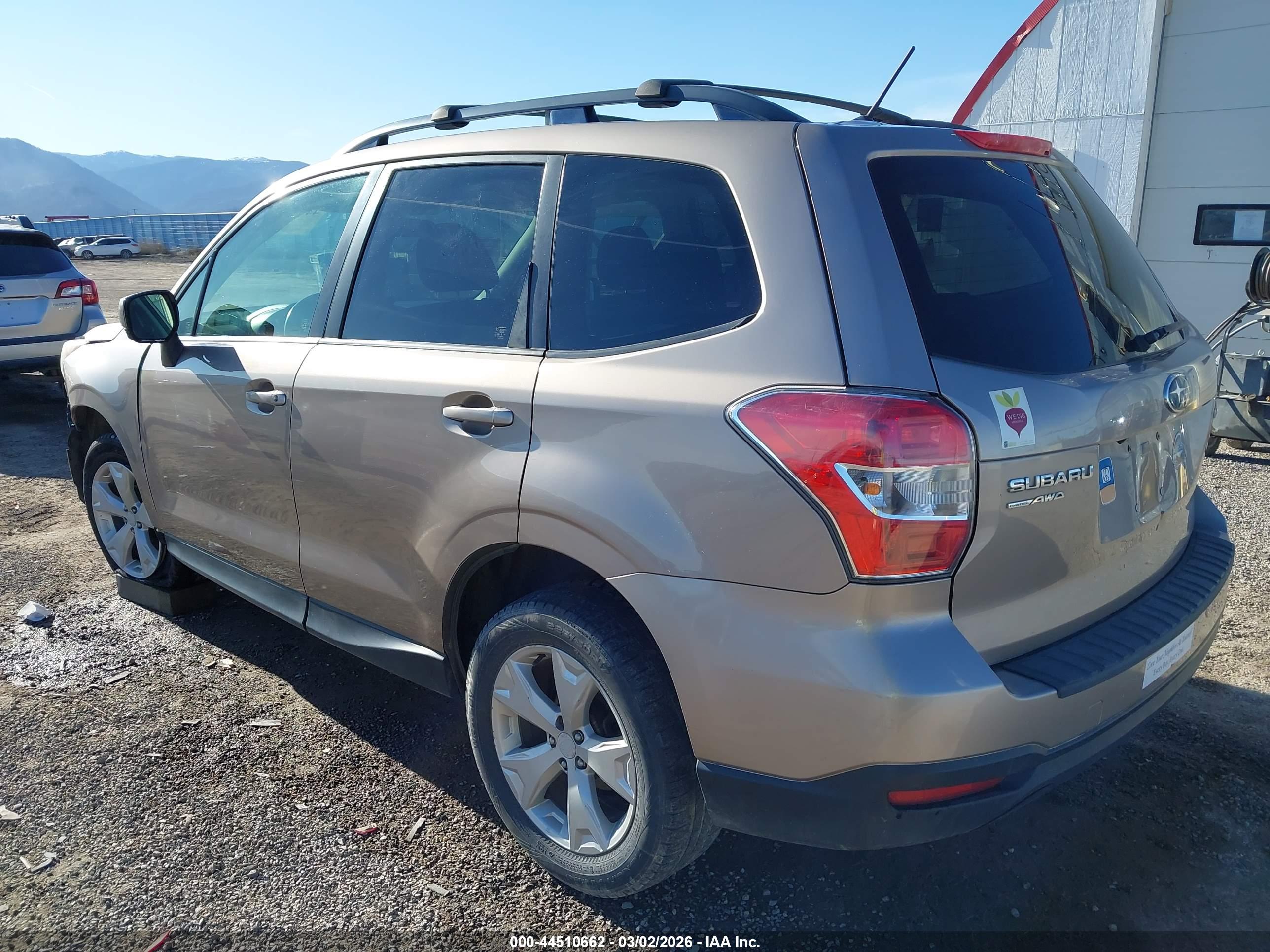 SUBARU FORESTER image 3