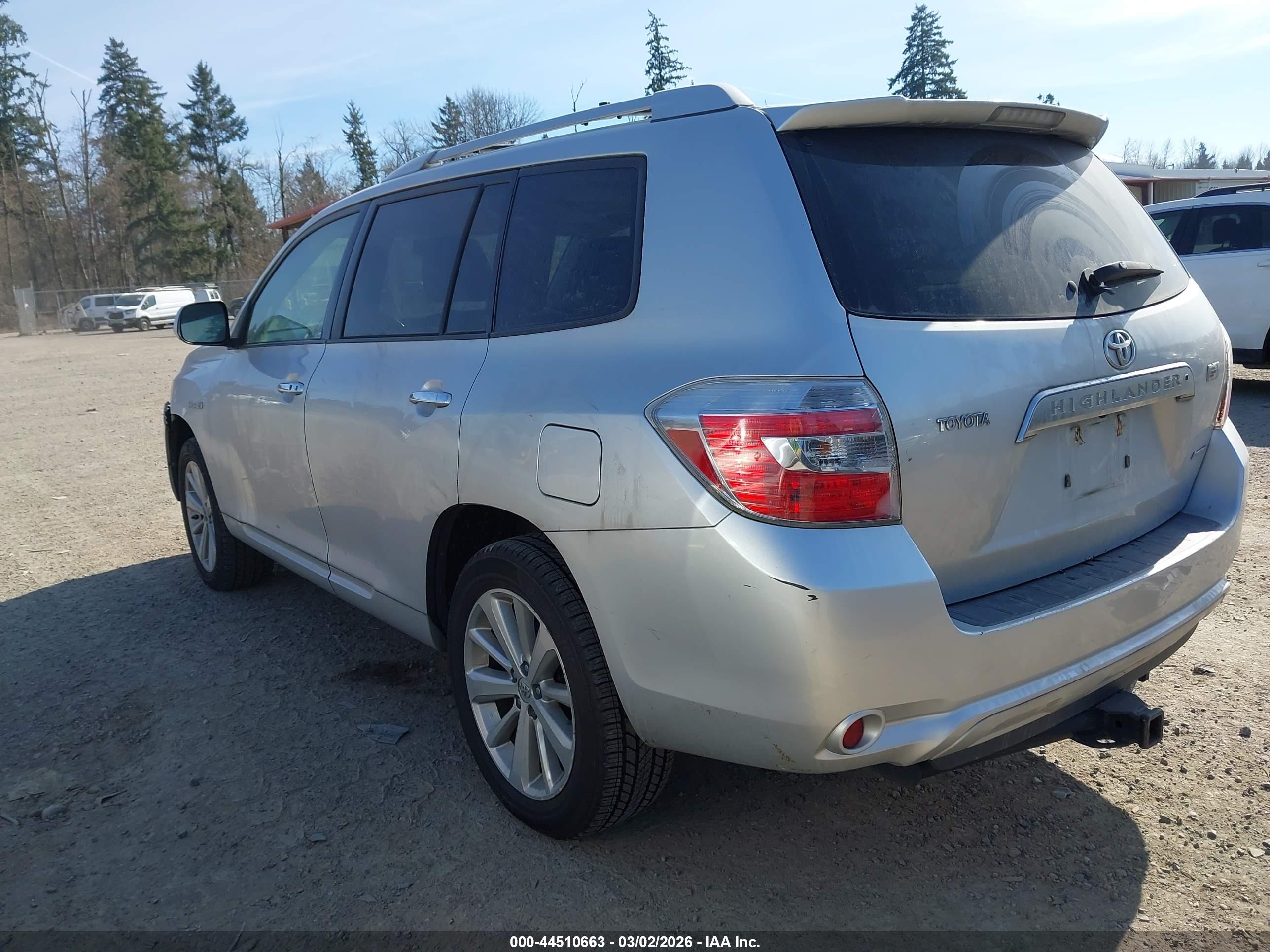 TOYOTA HIGHLANDER image 3