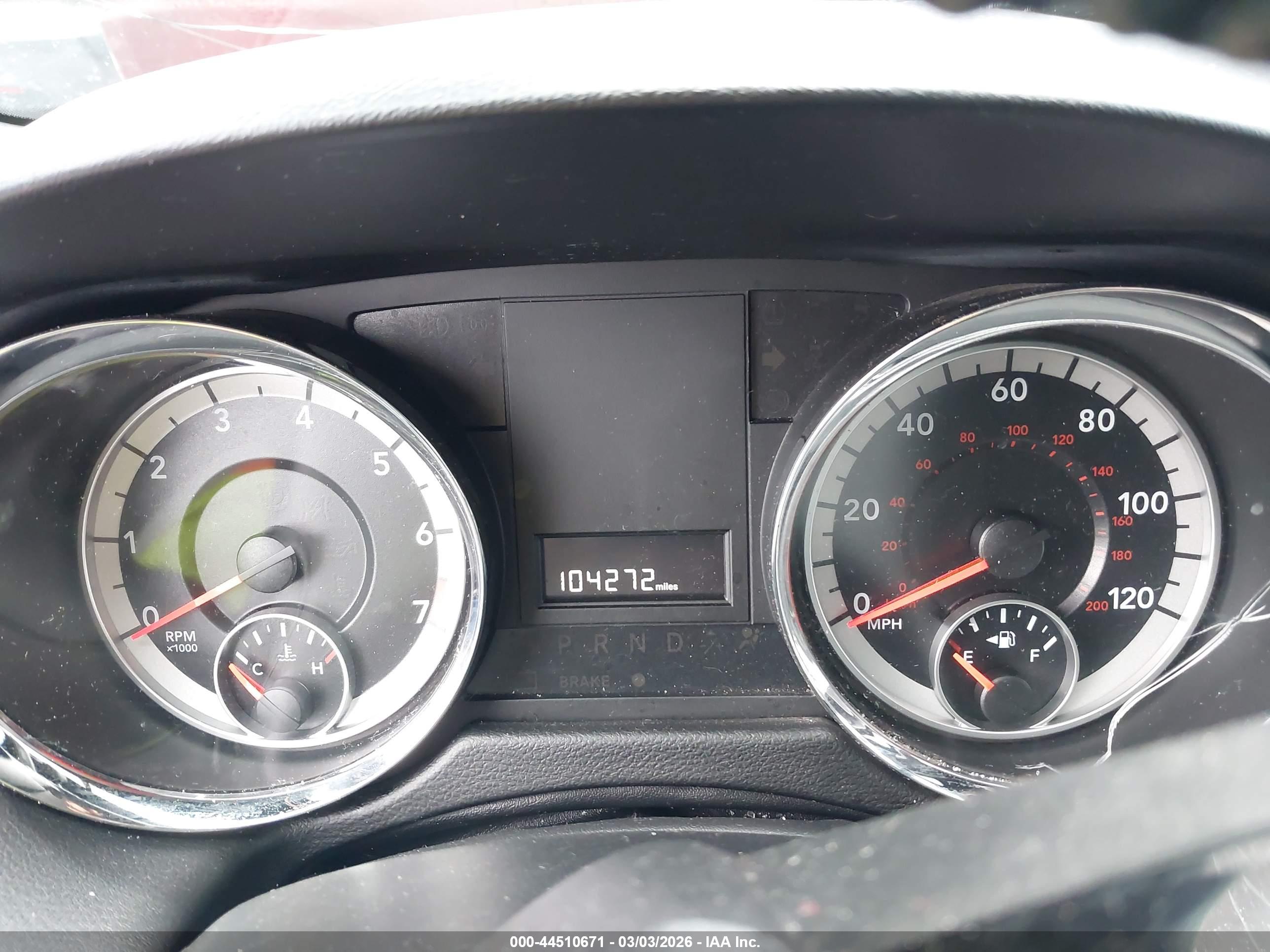 DODGE GRAND image 7