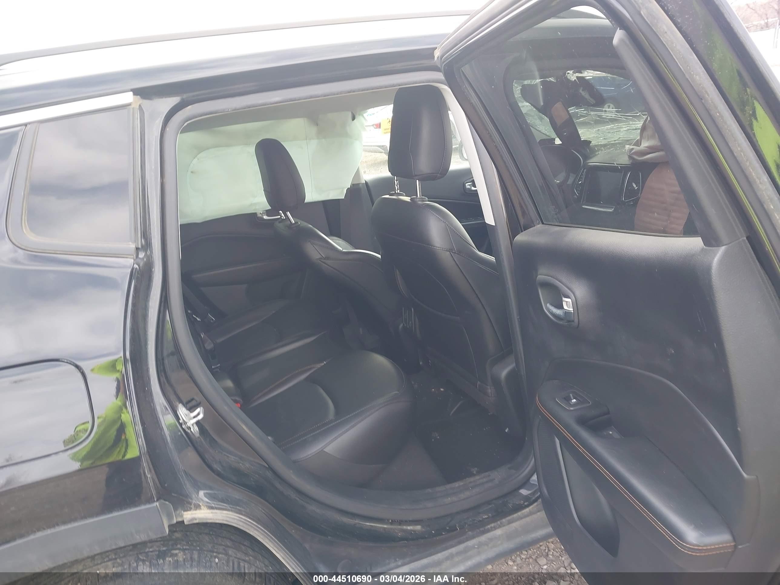 JEEP COMPASS image 8
