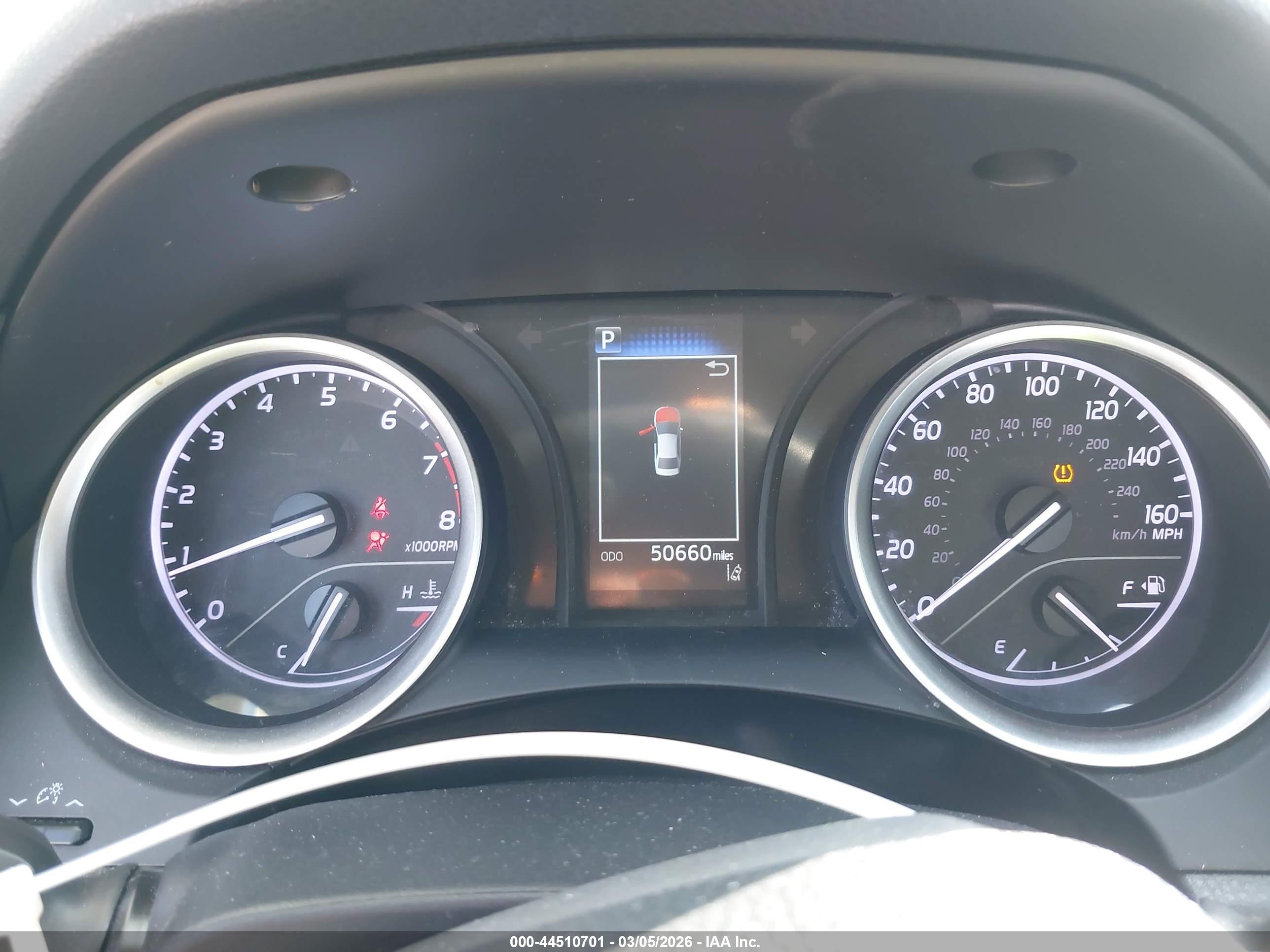 TOYOTA CAMRY image 7