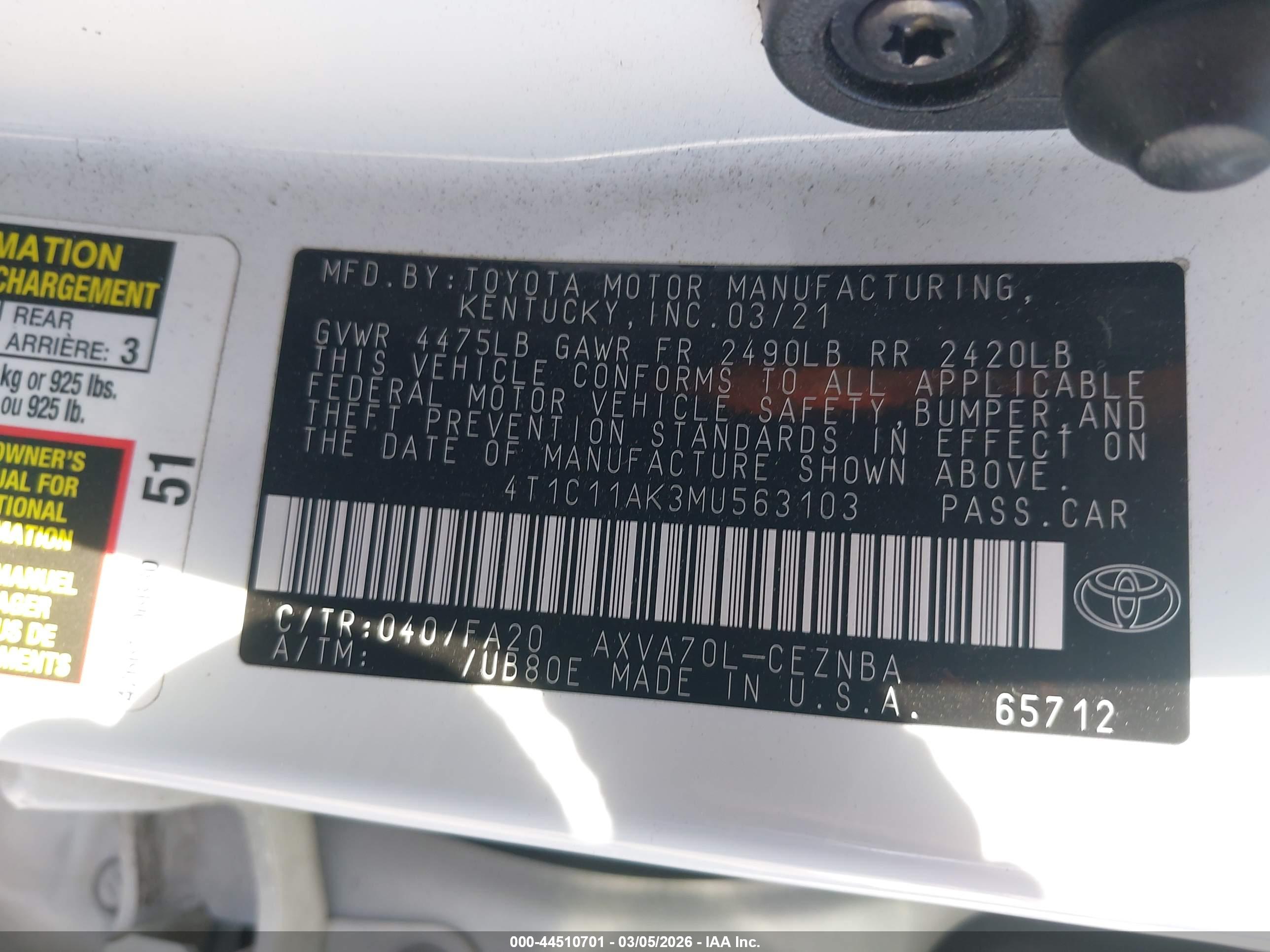 TOYOTA CAMRY image 9