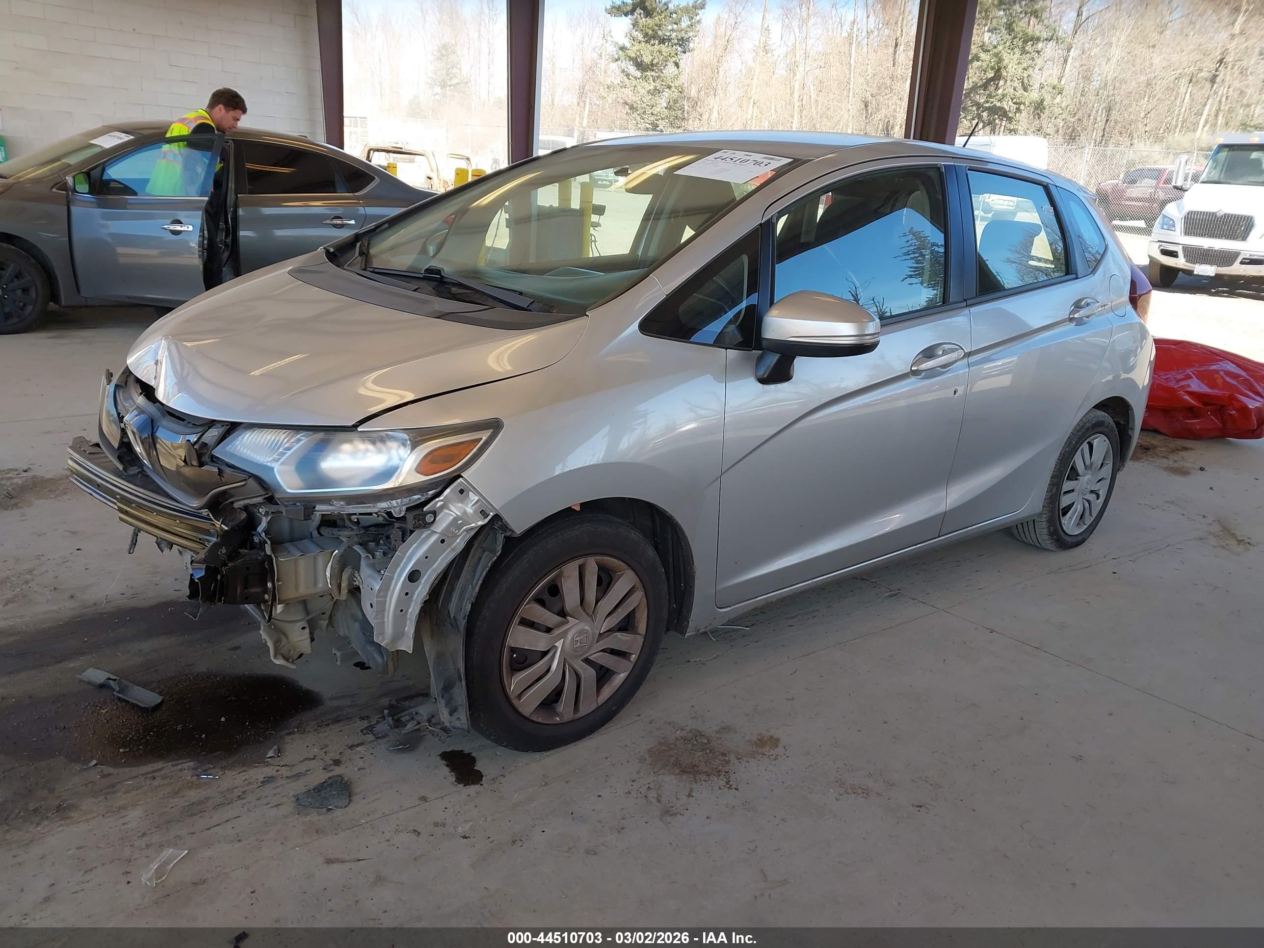 HONDA FIT image 2