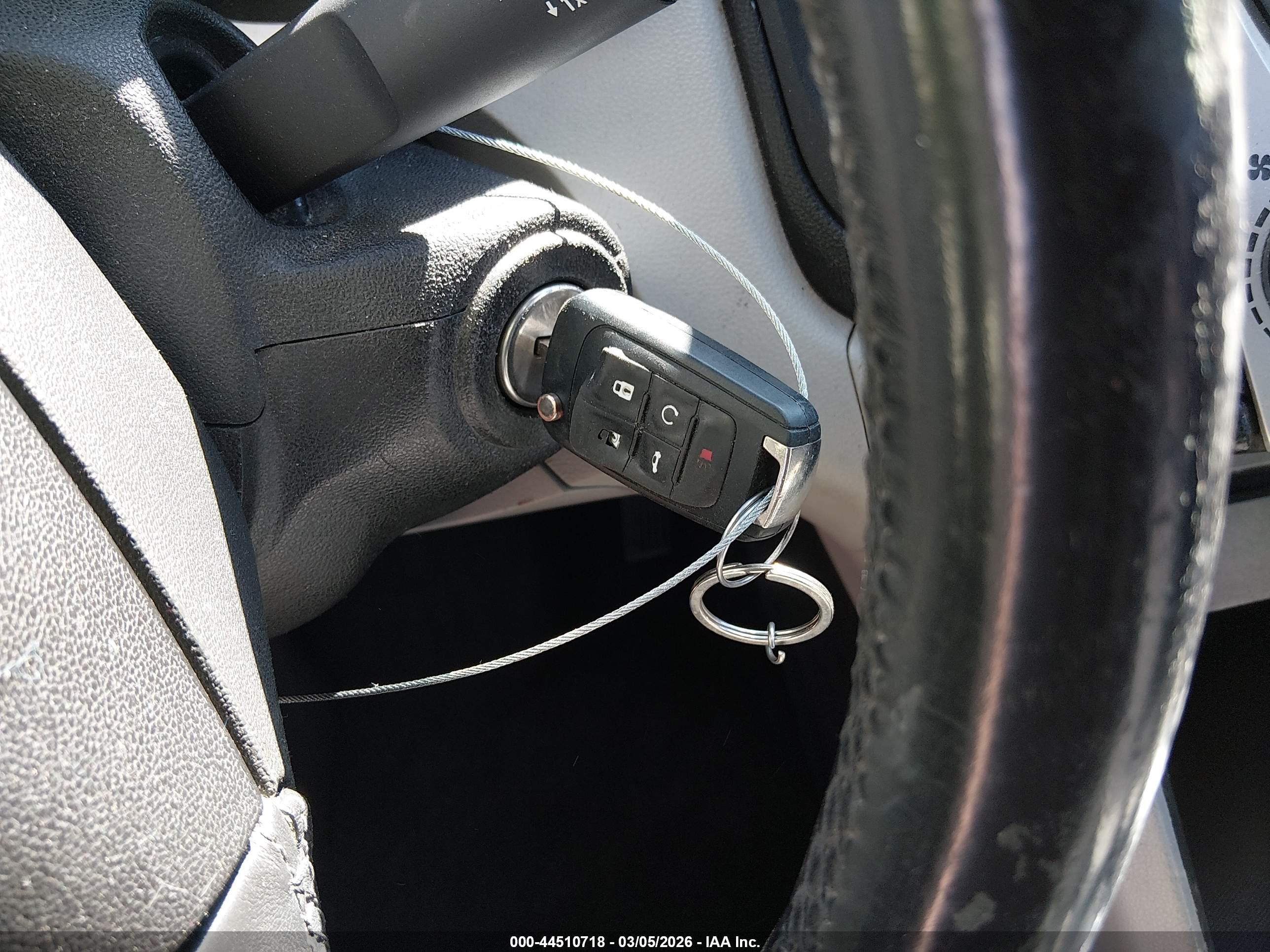 CHEVROLET EQUINOX image 11