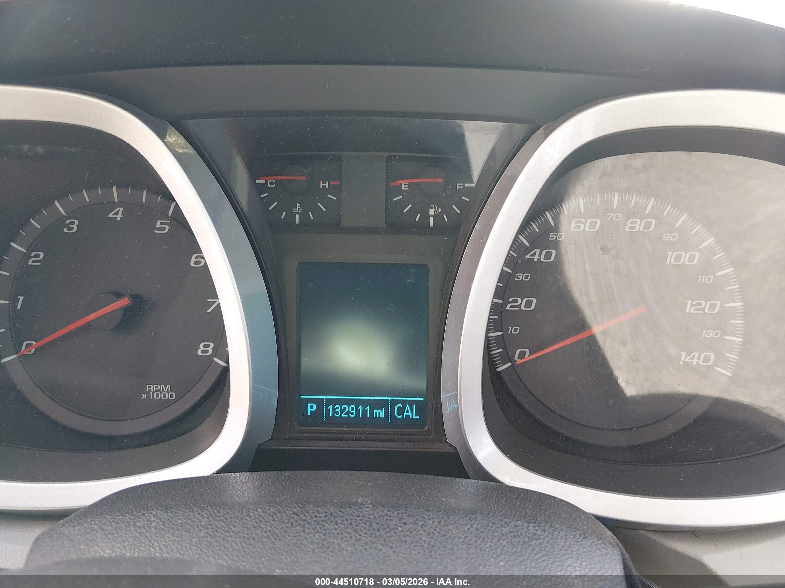 CHEVROLET EQUINOX image 7