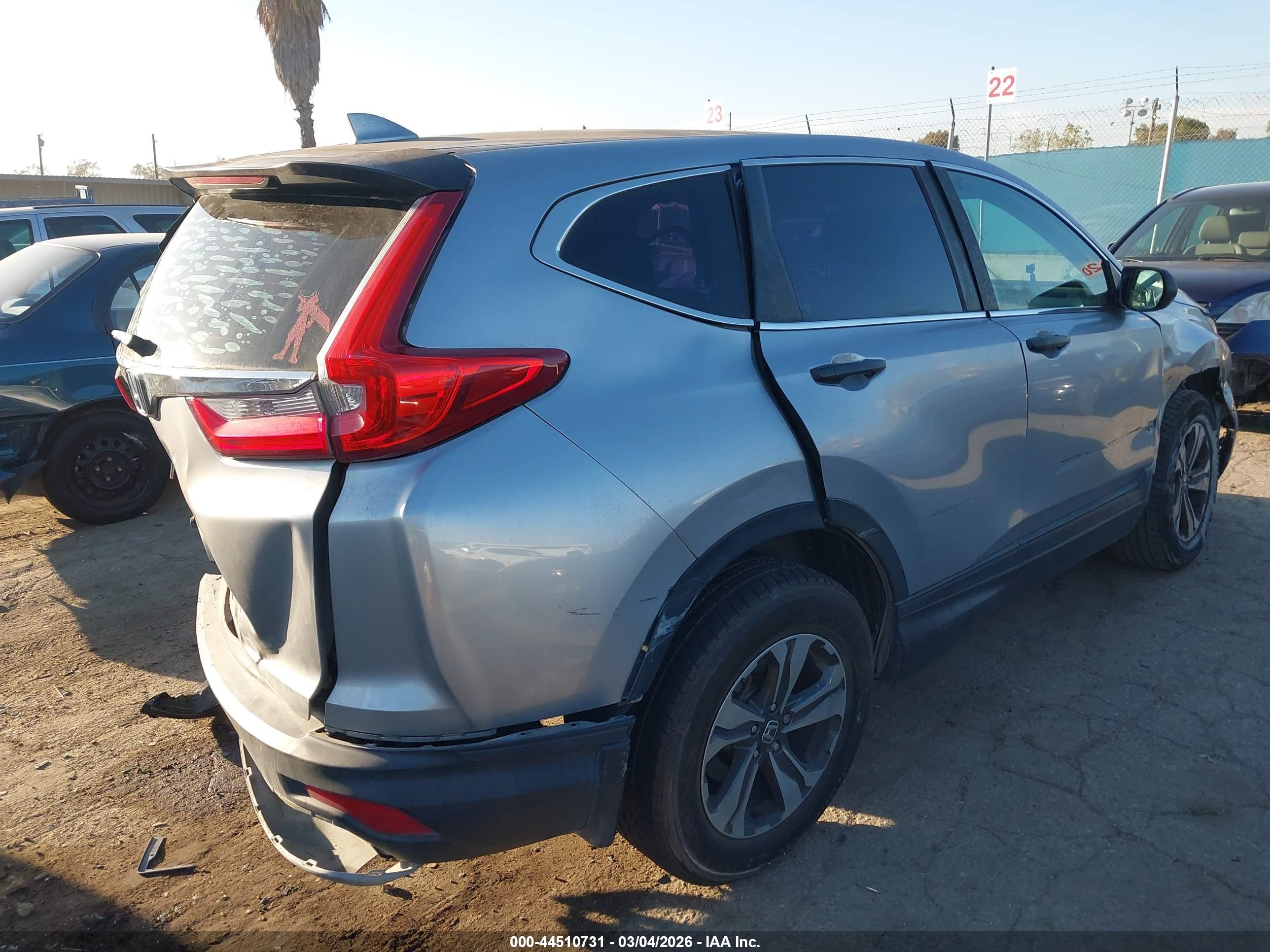 HONDA CR-V image 4