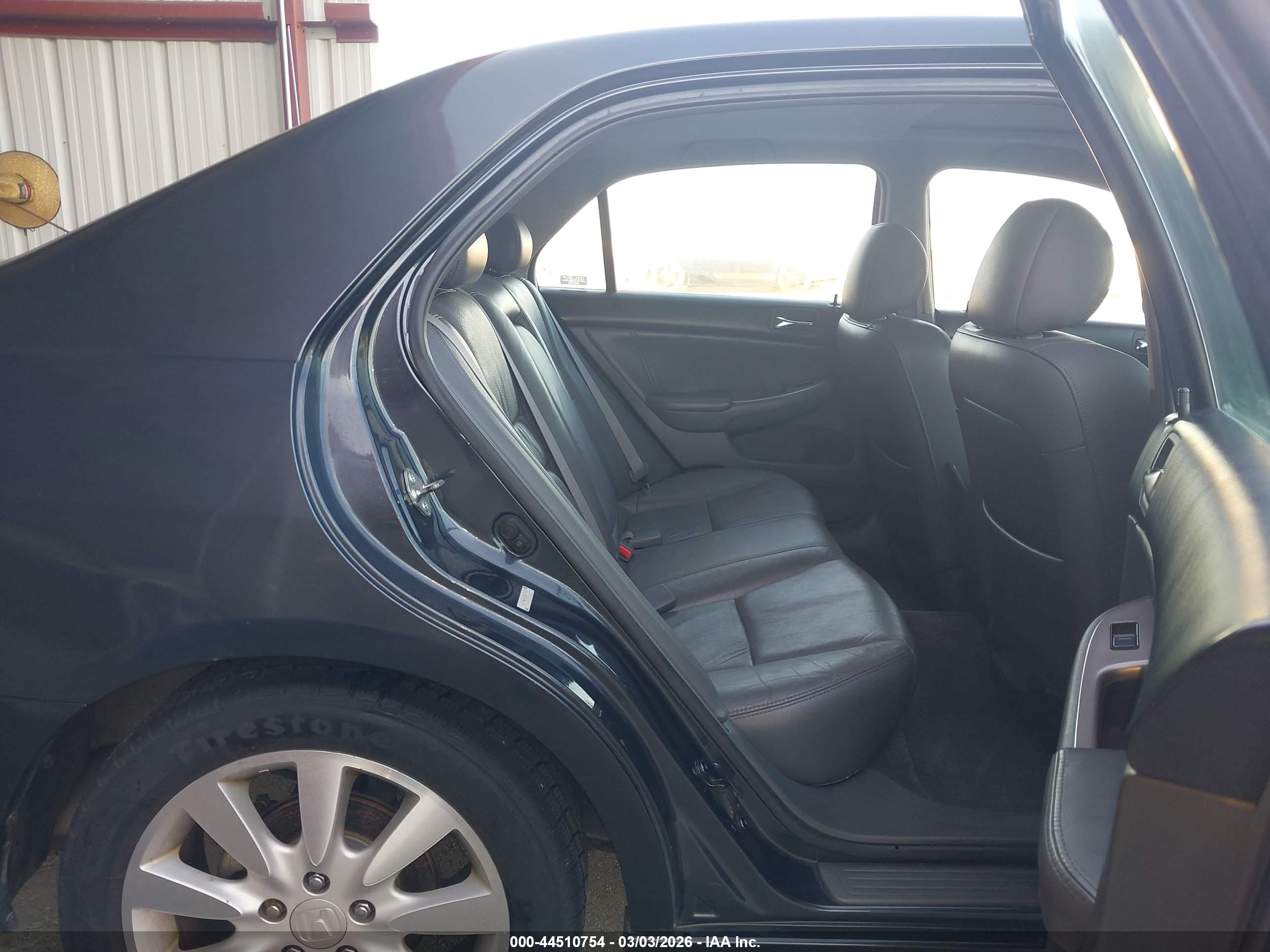 HONDA ACCORD image 8