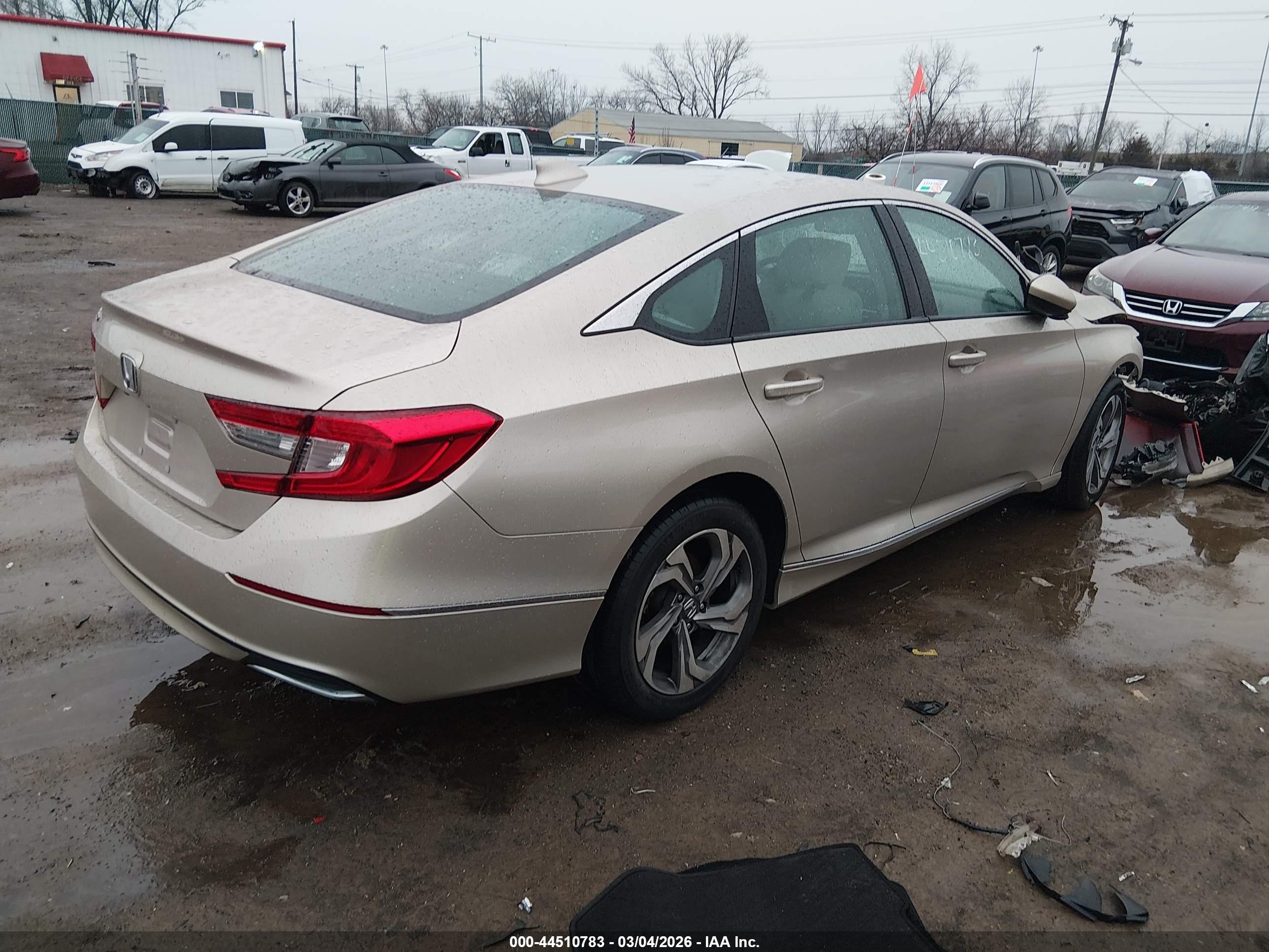 HONDA ACCORD image 4