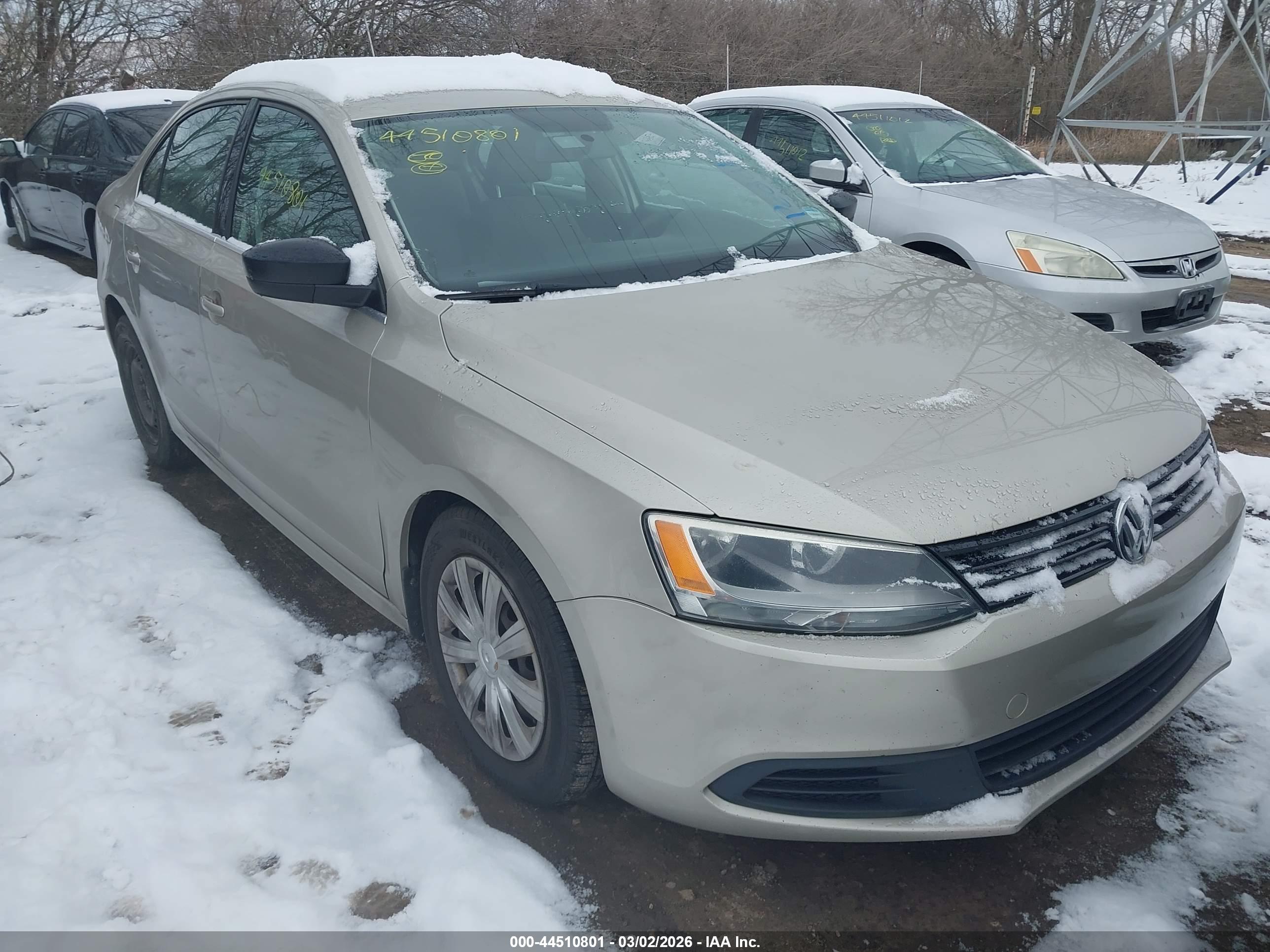 VOLKSWAGEN JETTA image 6