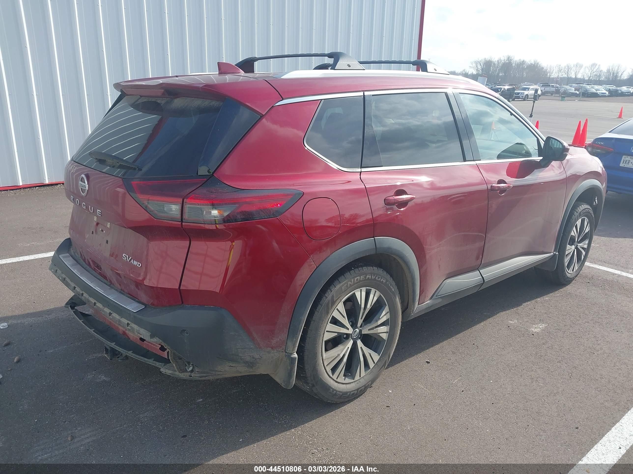 NISSAN ROGUE image 4