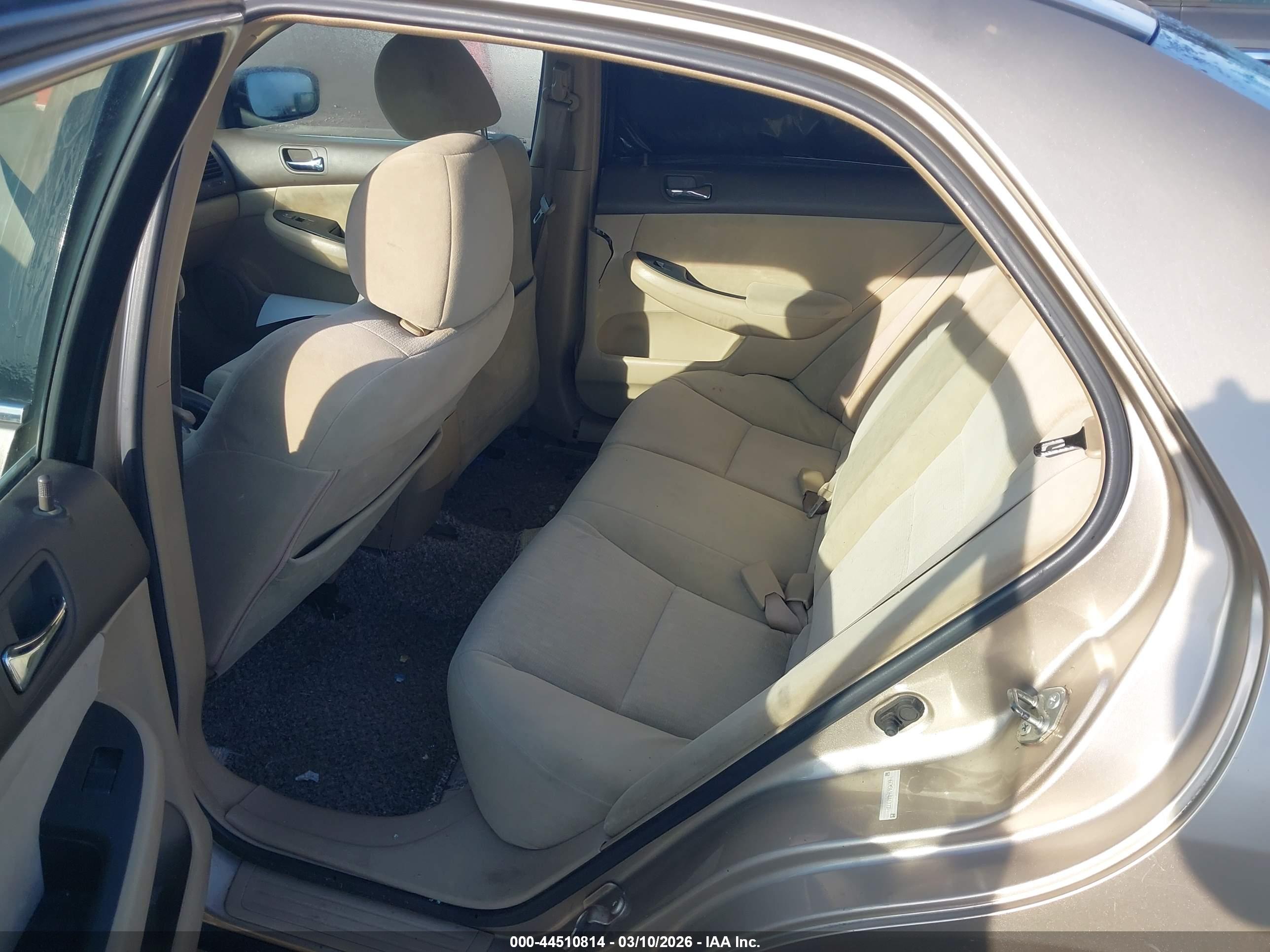 HONDA ACCORD image 8