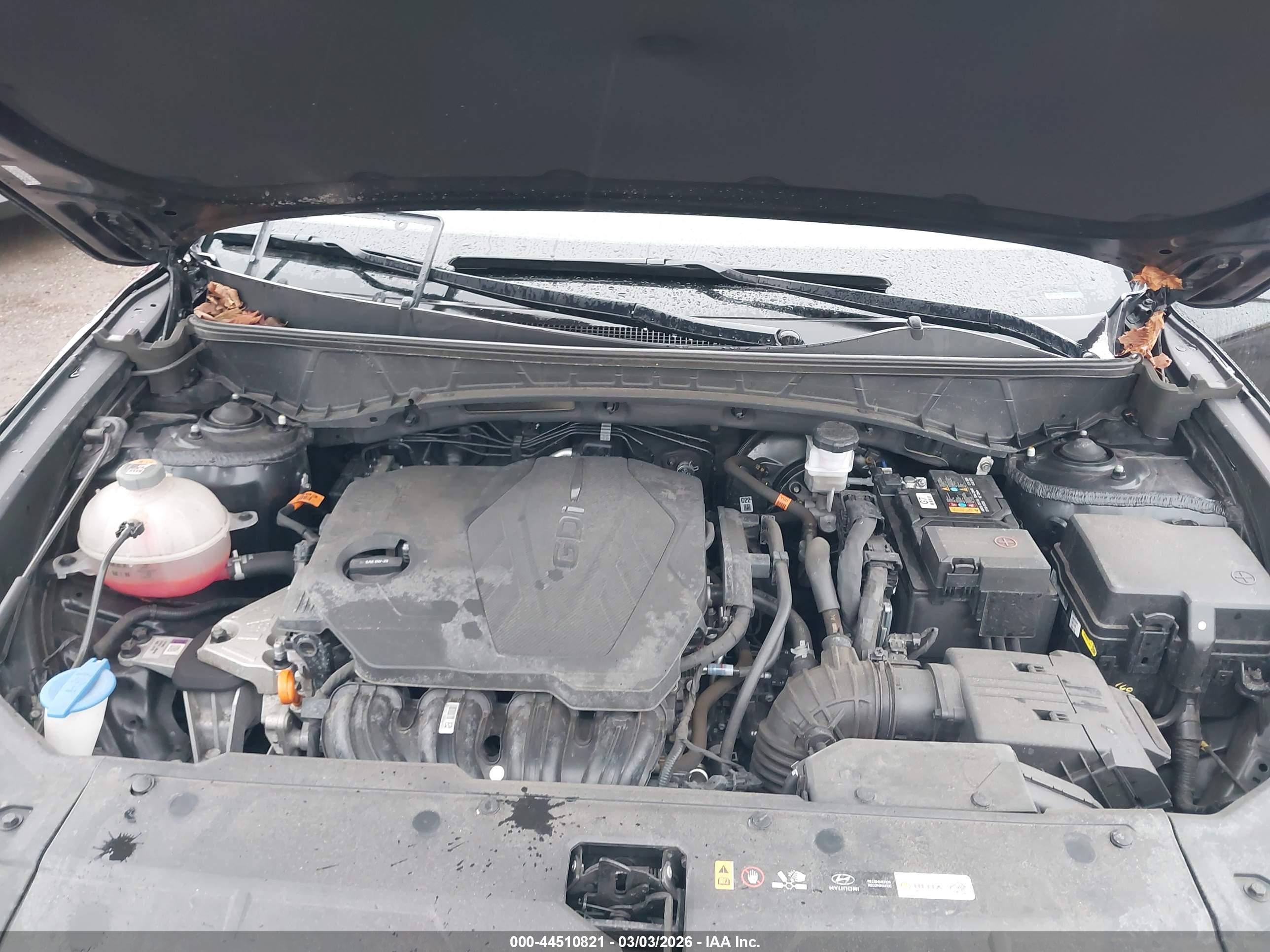 HYUNDAI TUCSON image 10