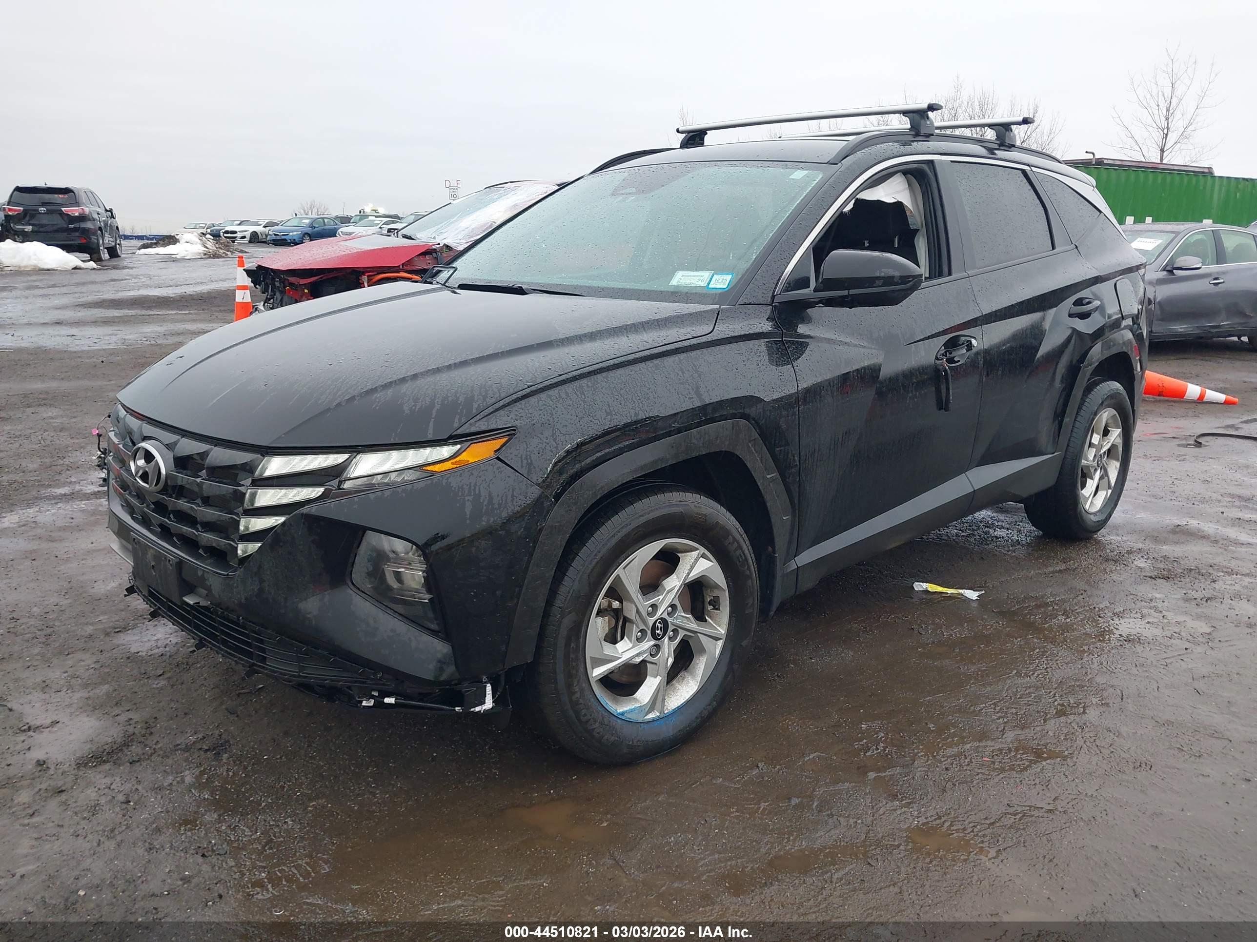 HYUNDAI TUCSON image 2
