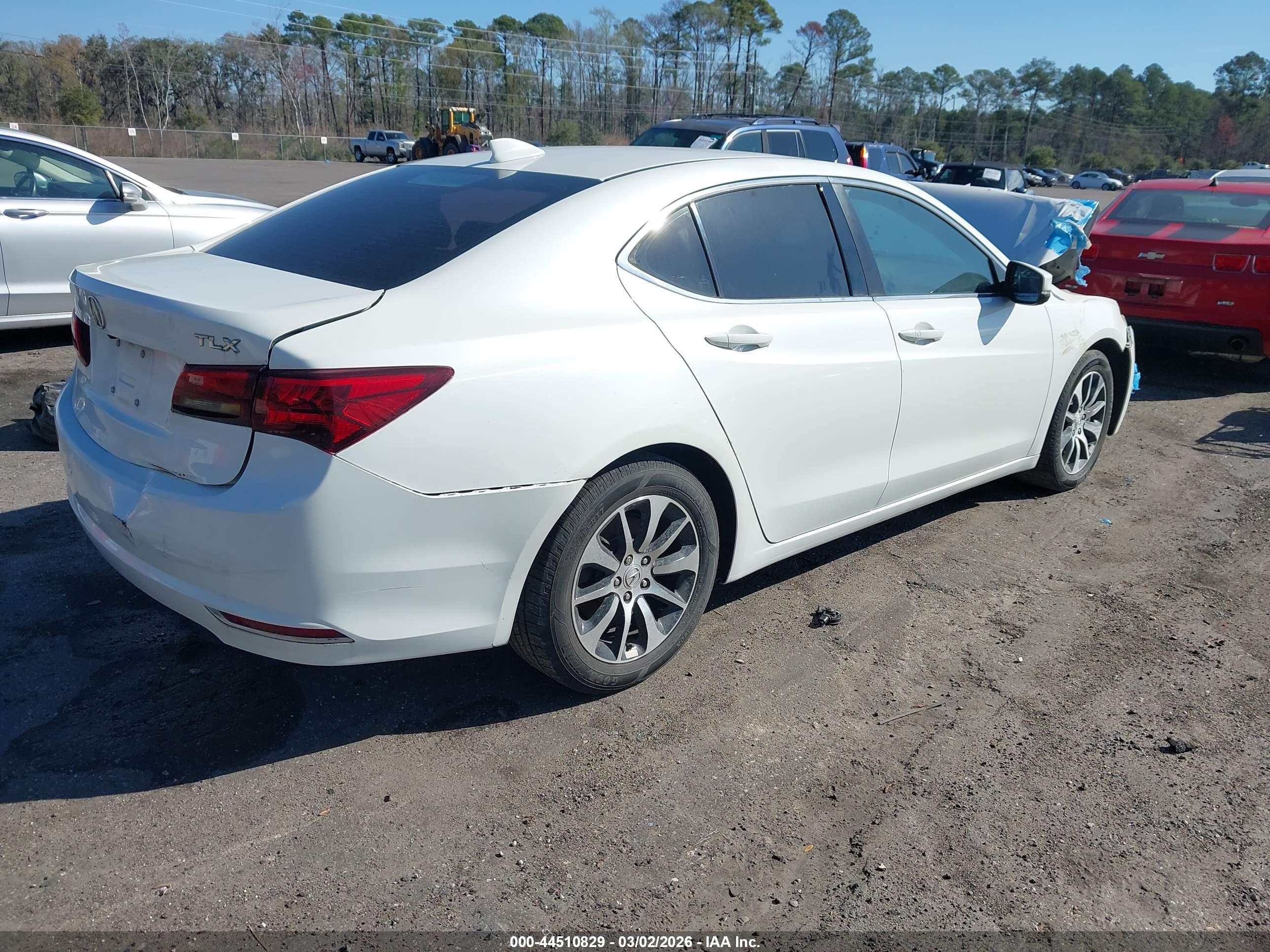 ACURA TLX image 4