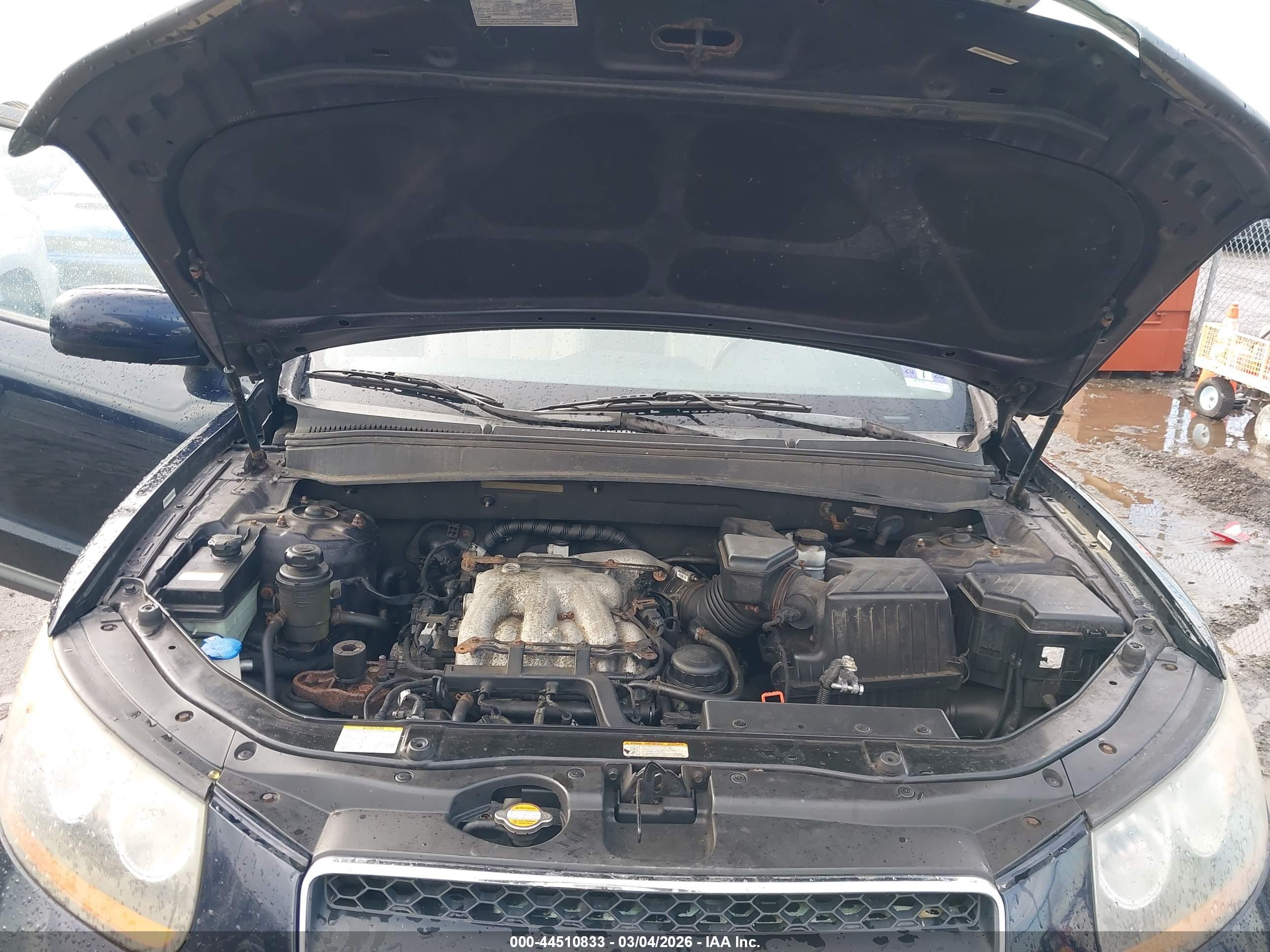 HYUNDAI SANTA image 10