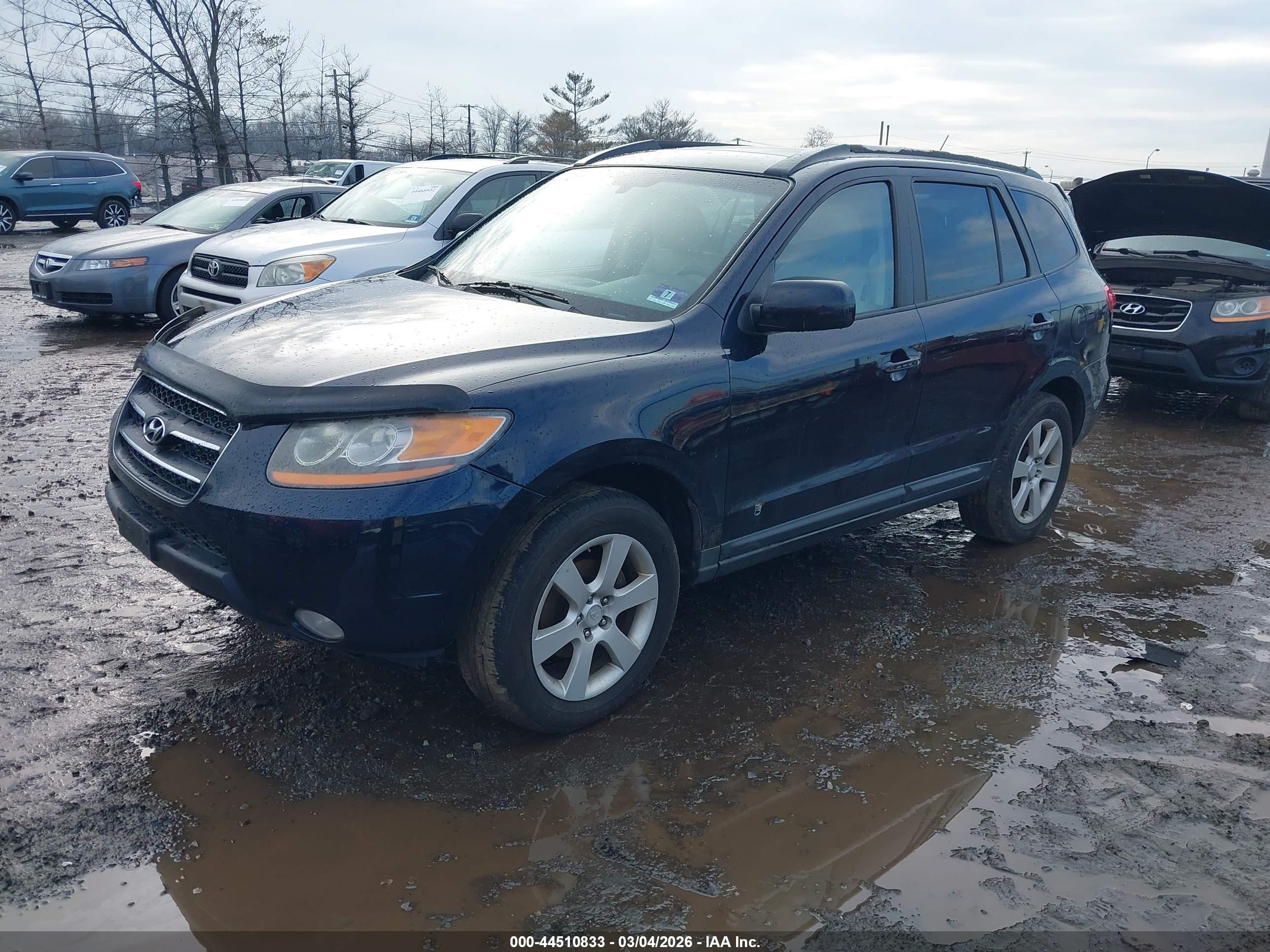 HYUNDAI SANTA image 2