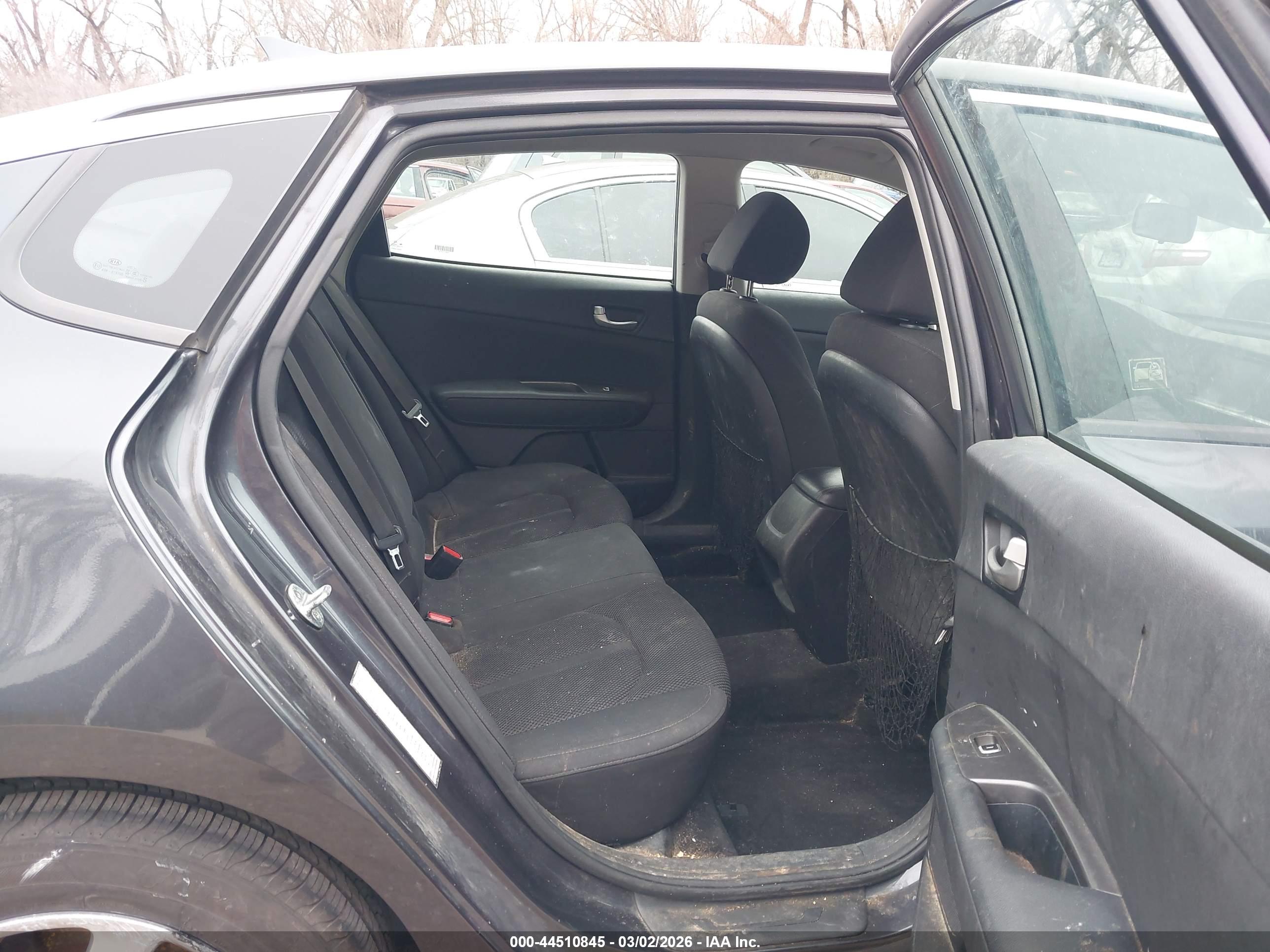 KIA OPTIMA image 8