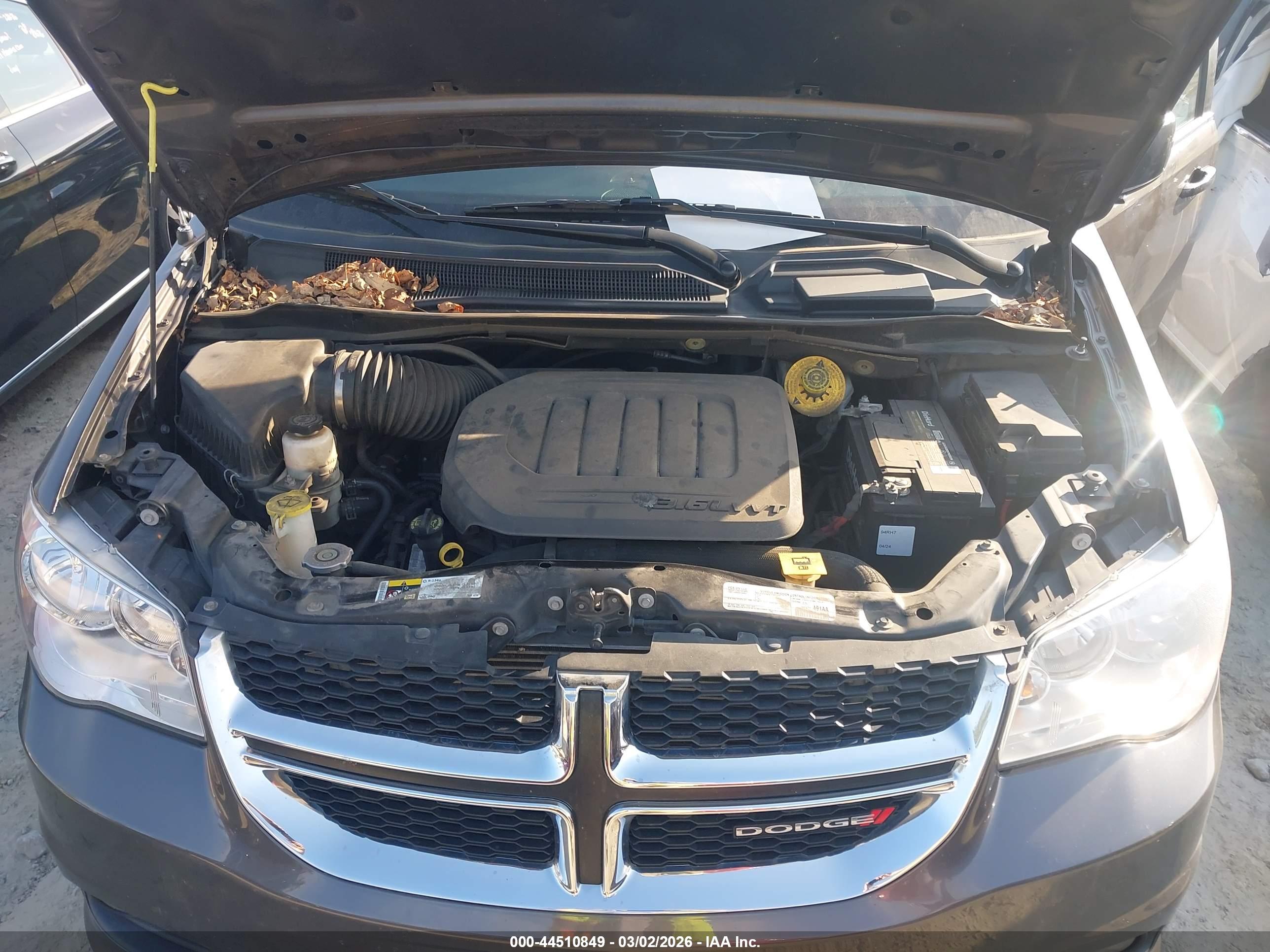 DODGE GRAND image 10