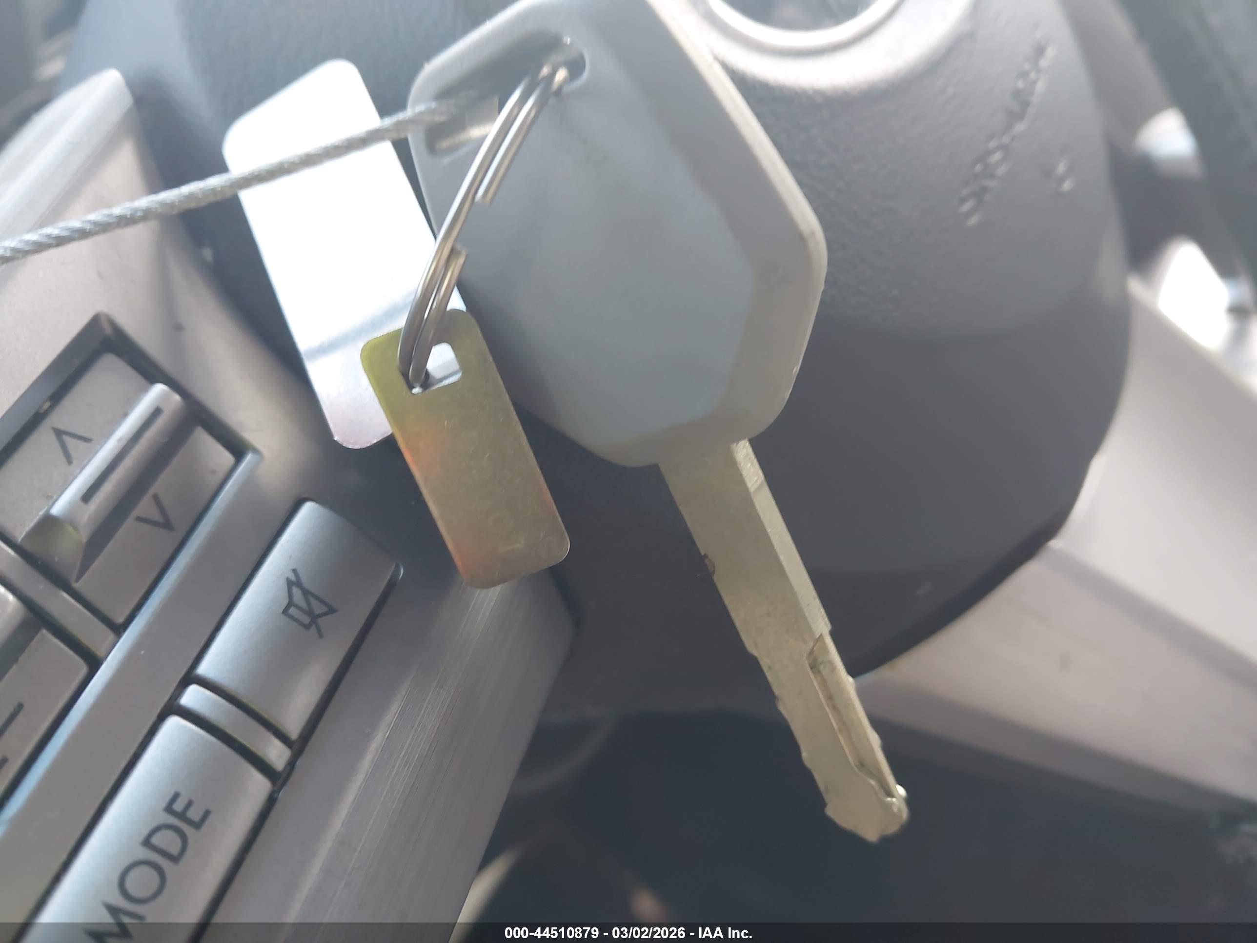 SUBARU OUTBACK image 11