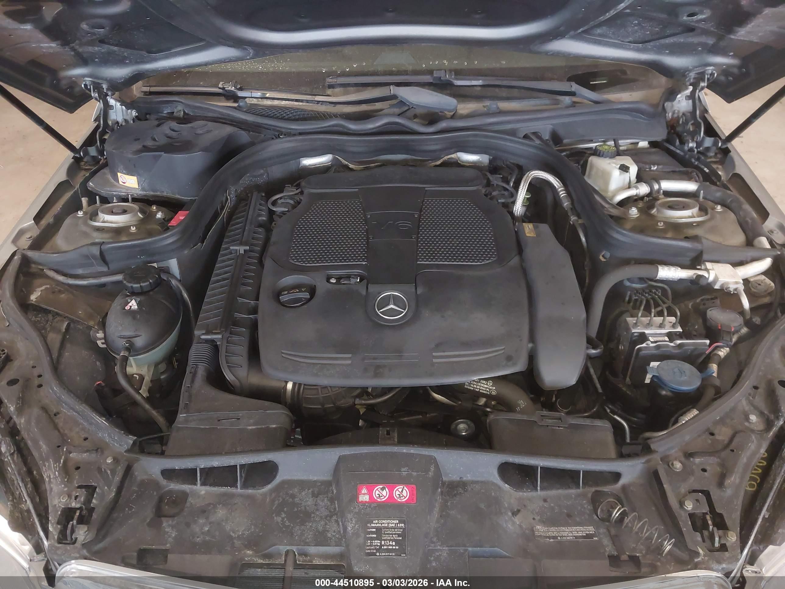 MERCEDES-BENZ E image 10