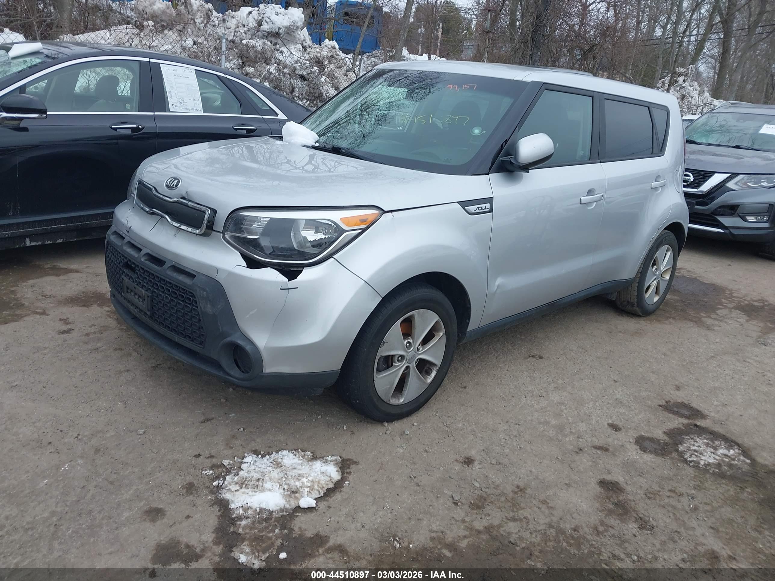 KIA SOUL image 2