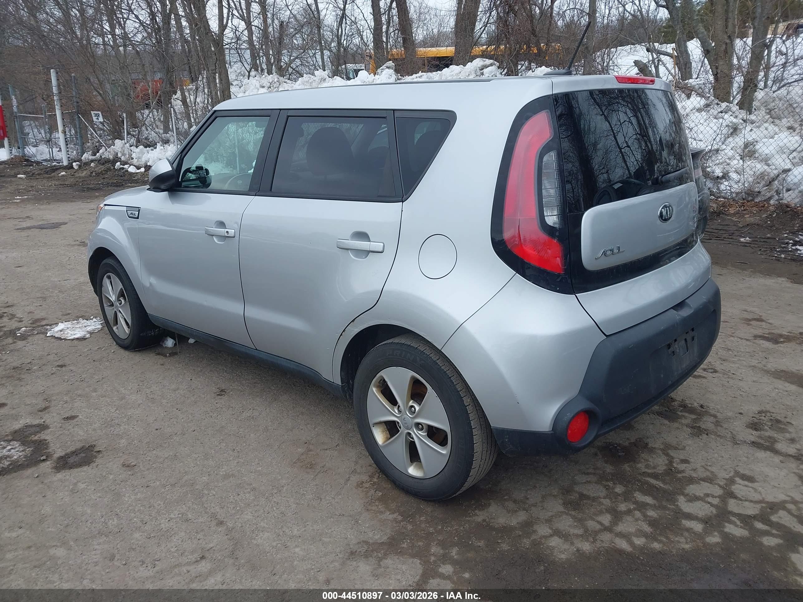 KIA SOUL image 3