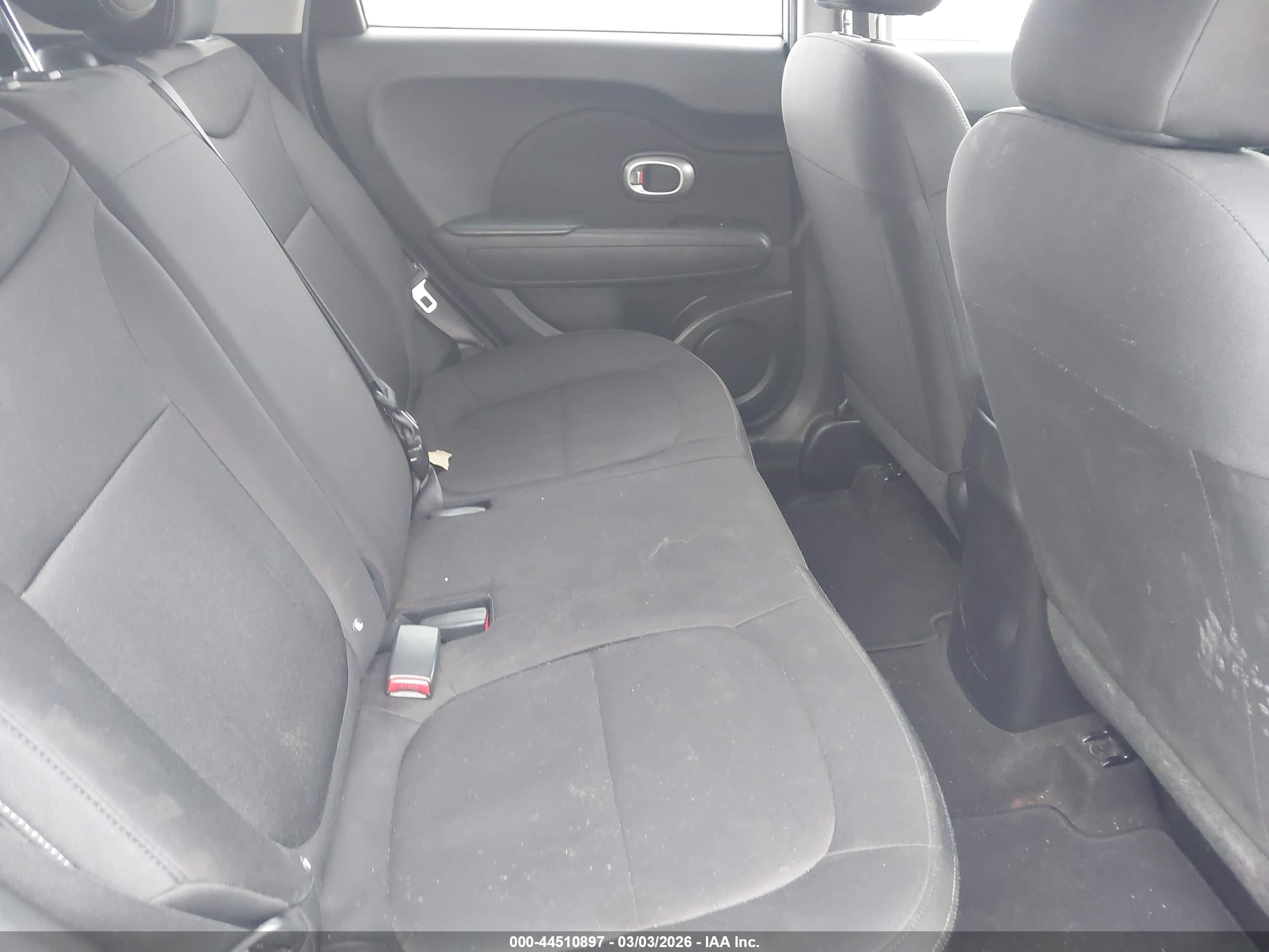 KIA SOUL image 8