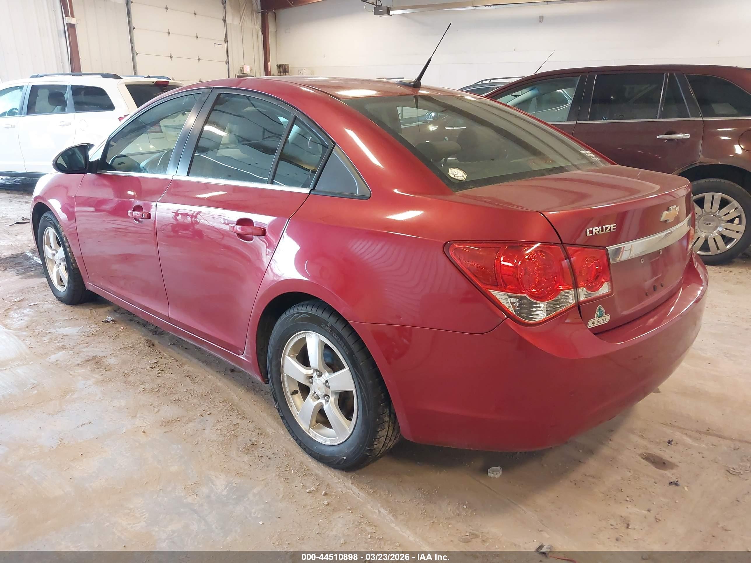 CHEVROLET CRUZE image 3