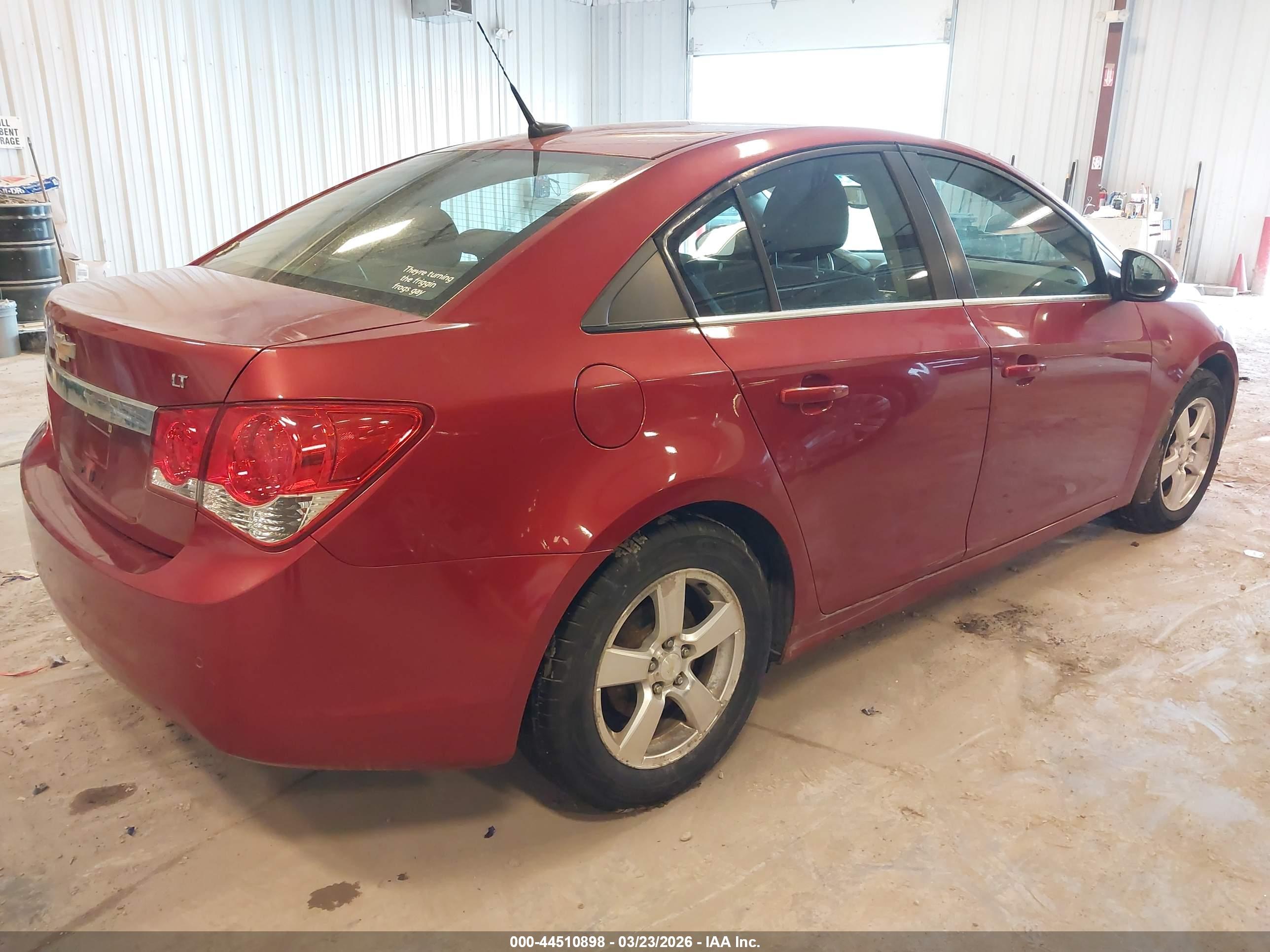 CHEVROLET CRUZE image 4