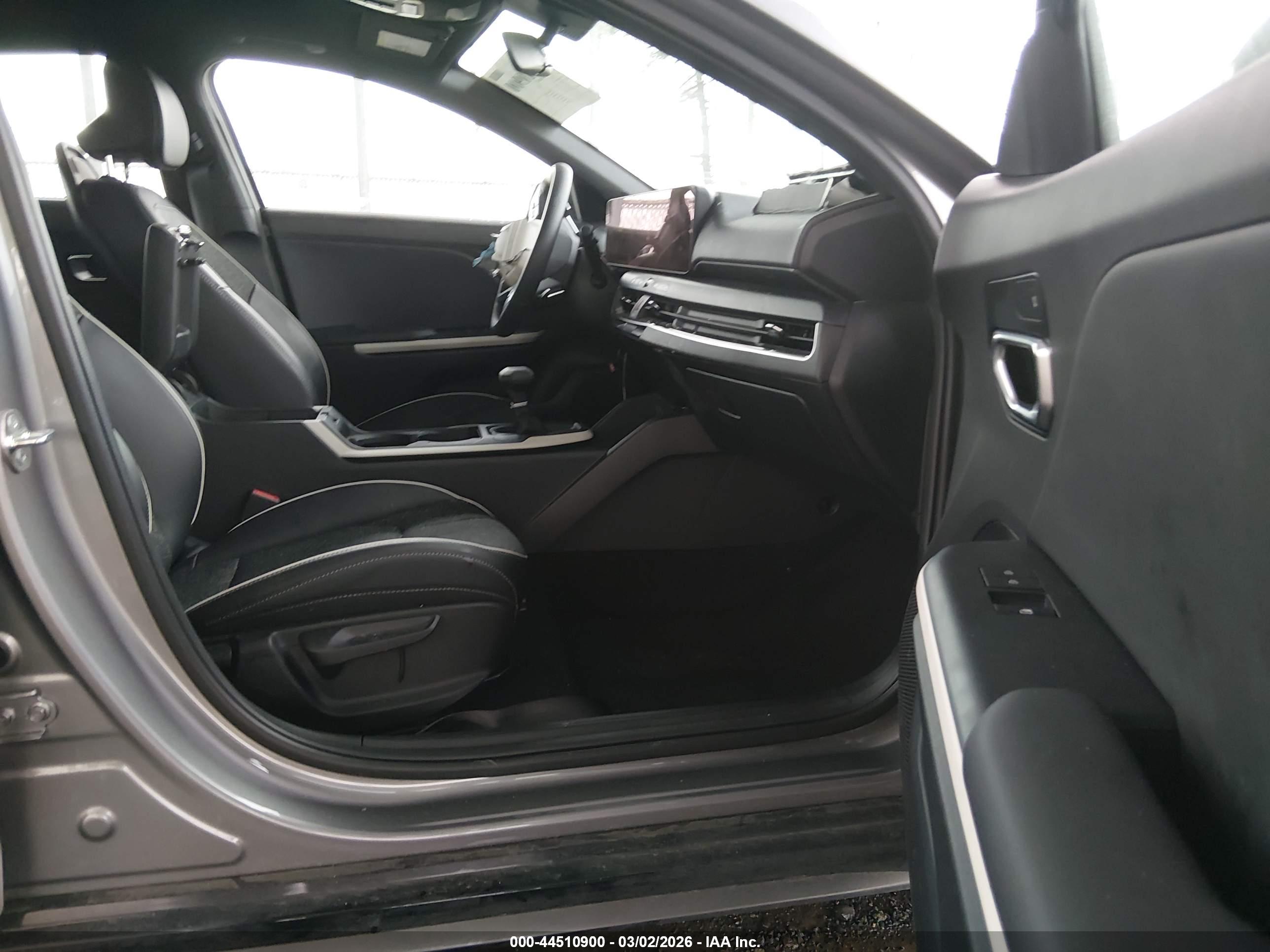 KIA K4 image 5