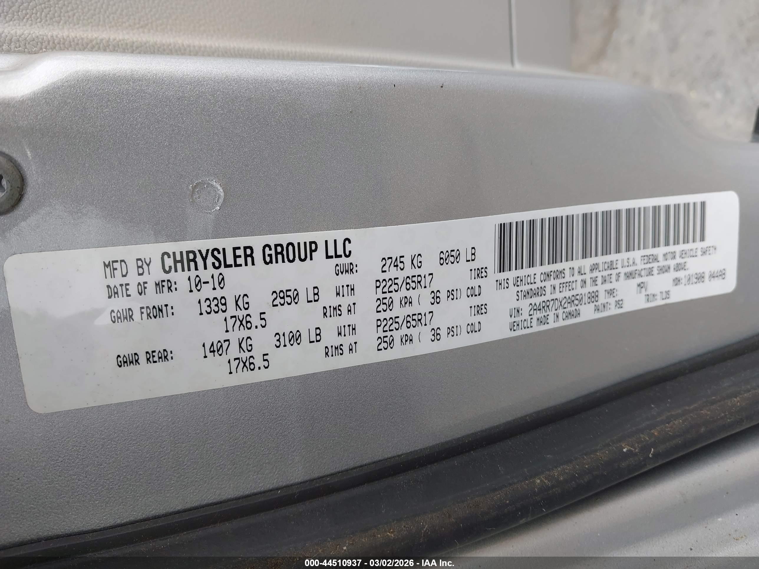 CHRYSLER TOWN image 9