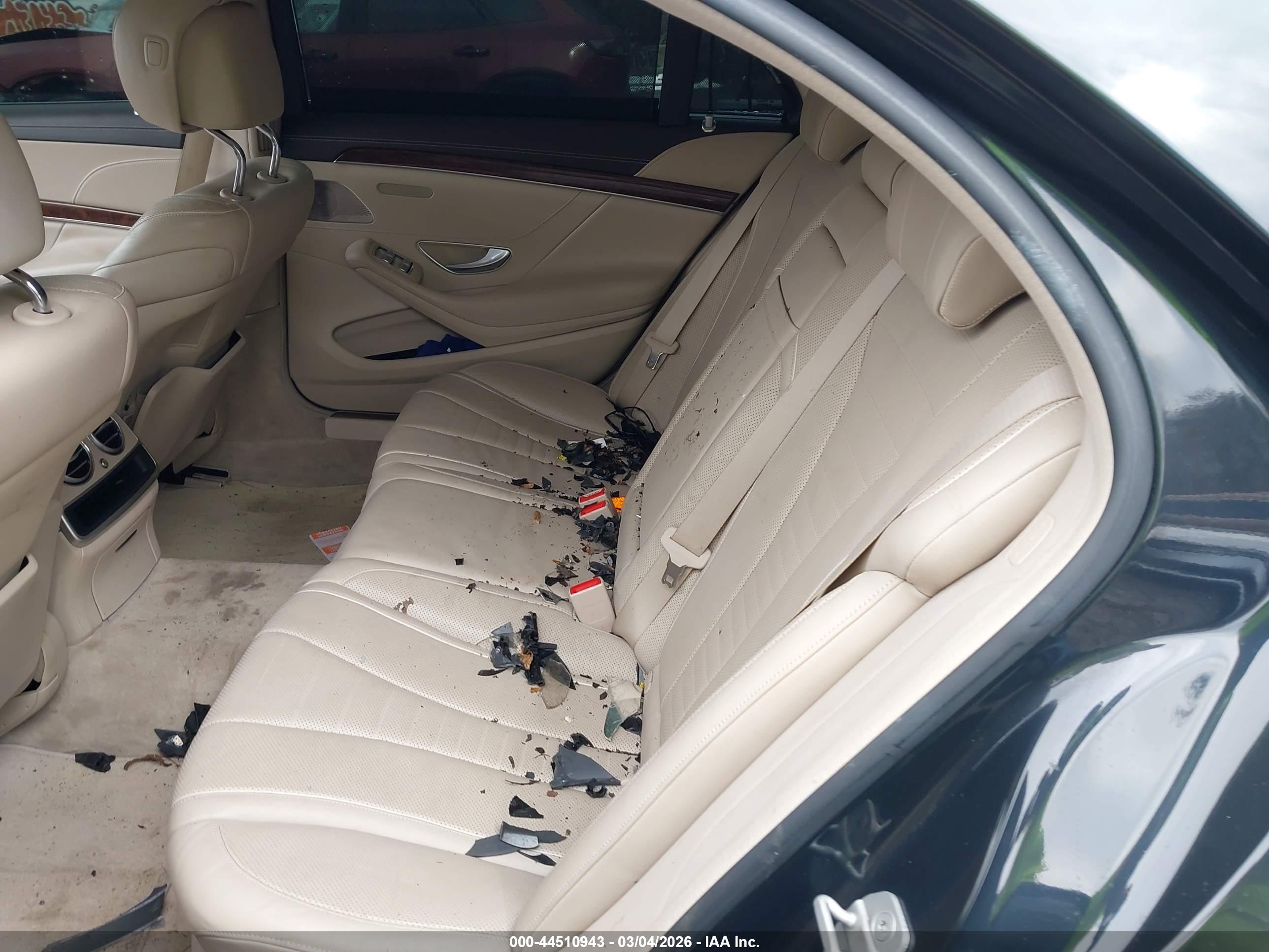 MERCEDES-BENZ S image 8