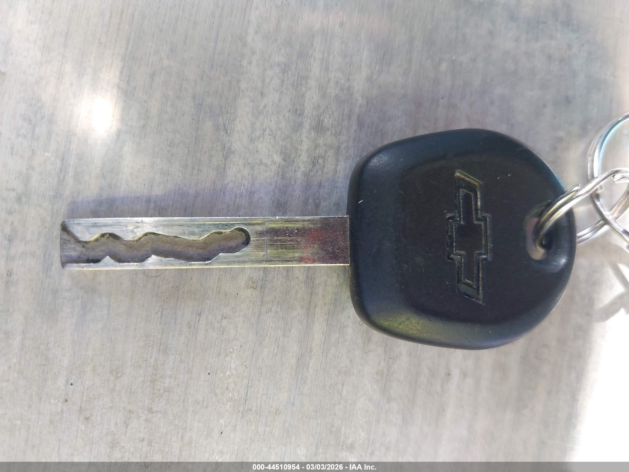 CHEVROLET COLORADO image 11