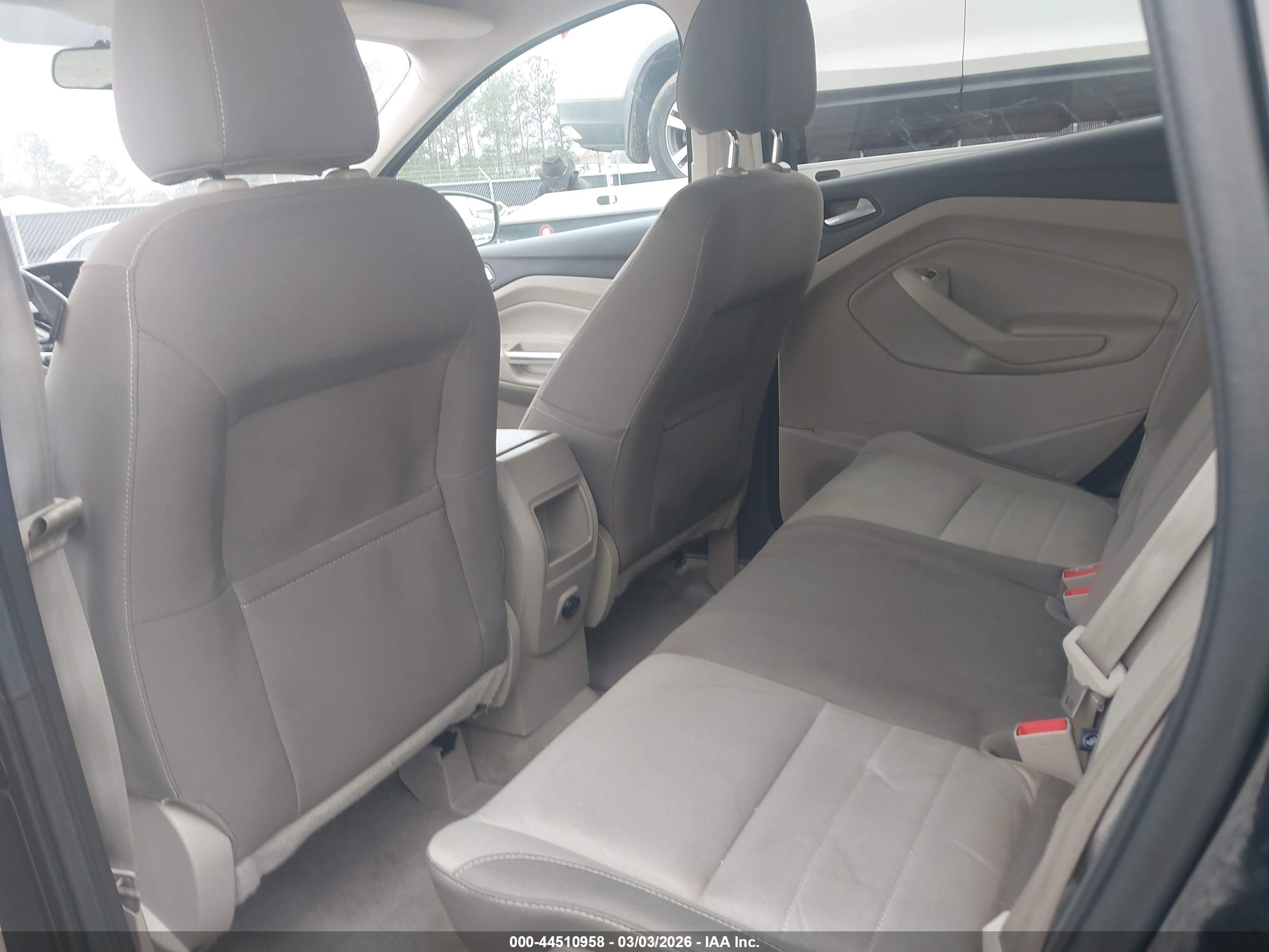 FORD ESCAPE image 8