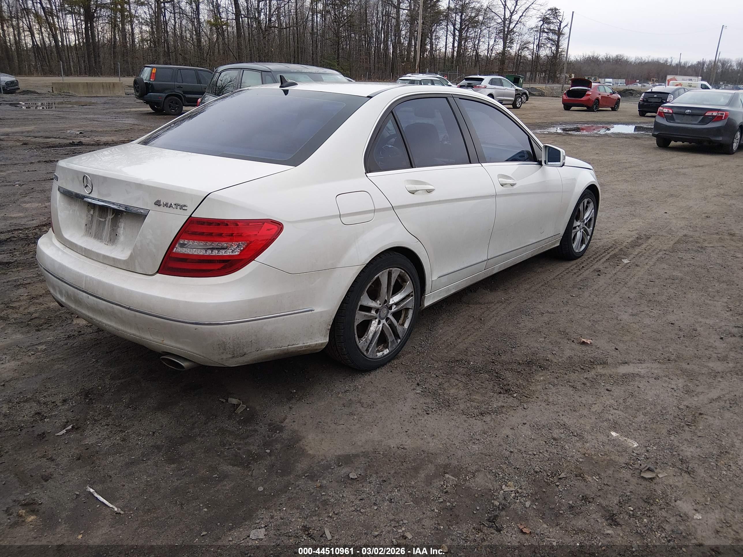 MERCEDES-BENZ C image 4