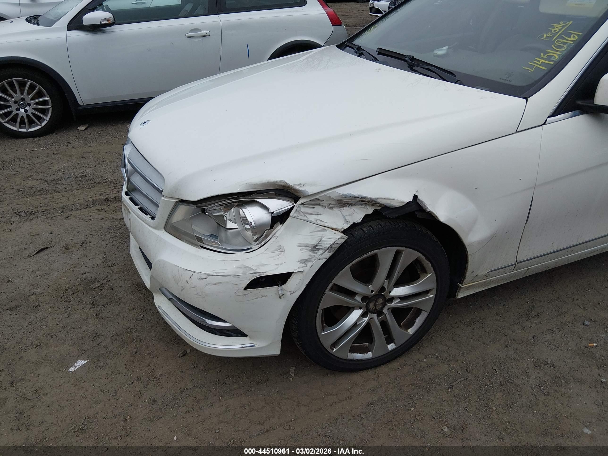 MERCEDES-BENZ C image 6
