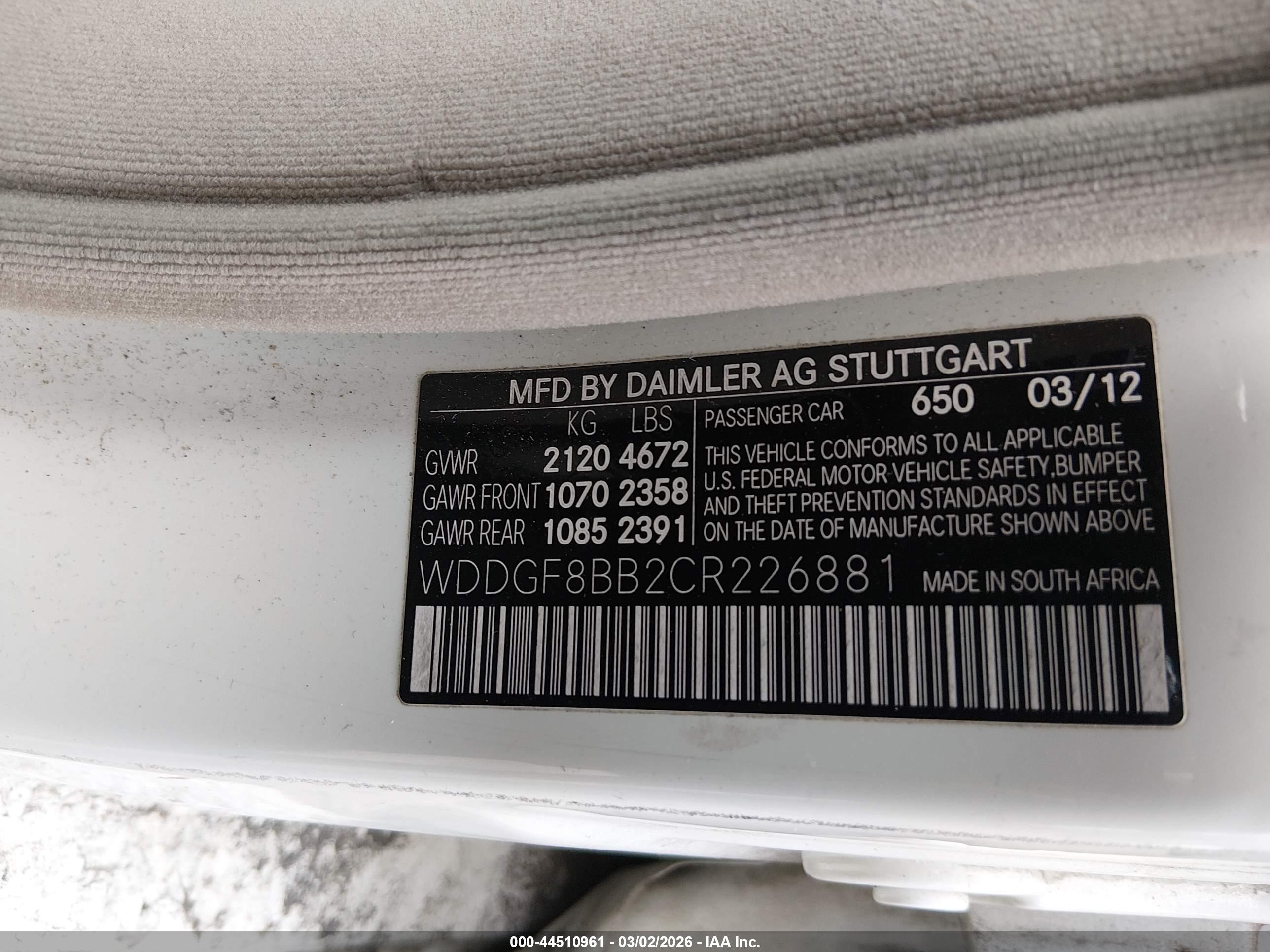 MERCEDES-BENZ C image 9