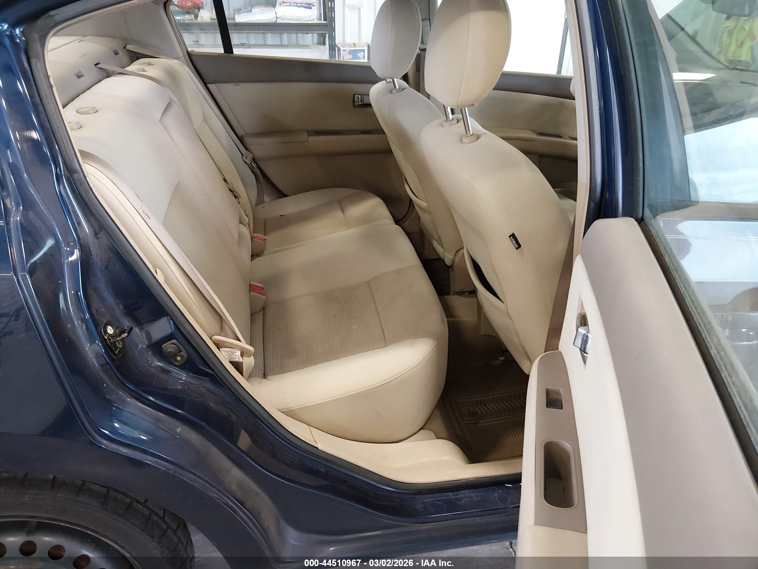 NISSAN SENTRA image 8