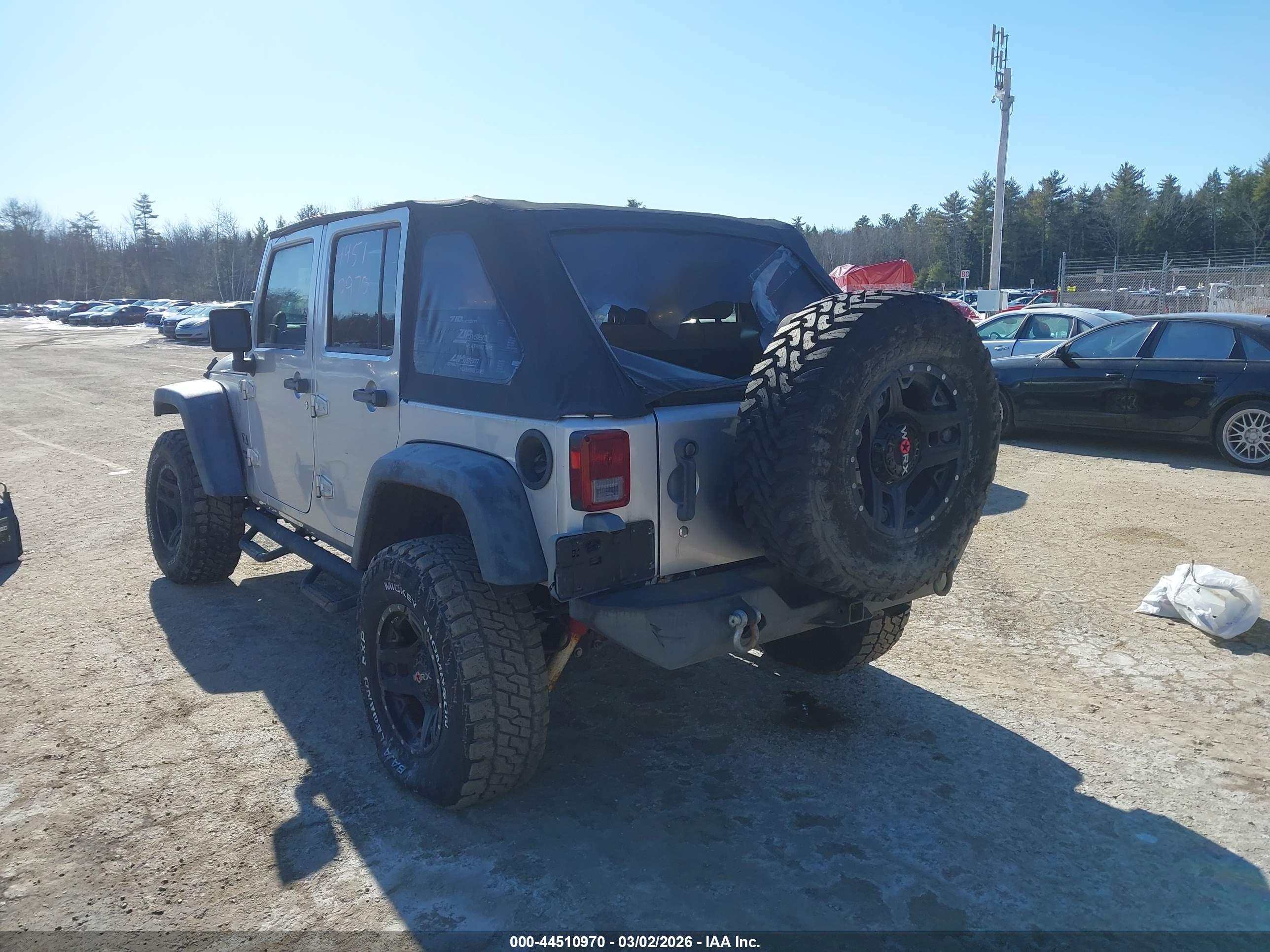 JEEP WRANGLER image 3