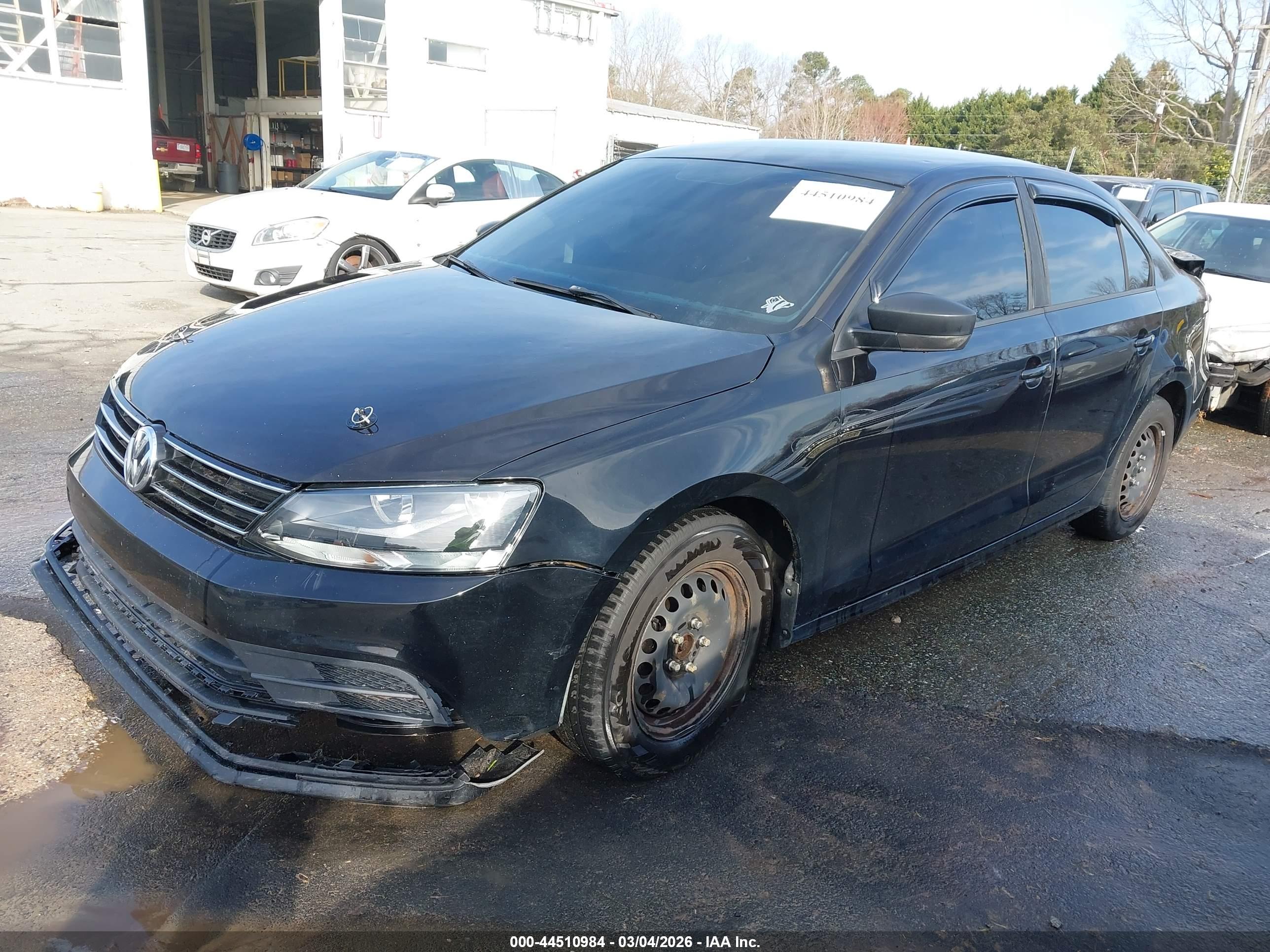 VOLKSWAGEN JETTA image 2
