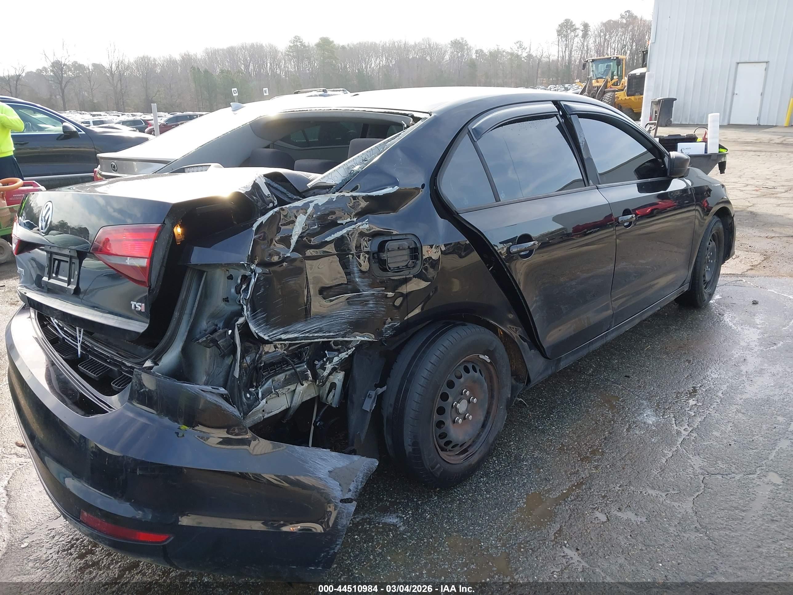 VOLKSWAGEN JETTA image 6
