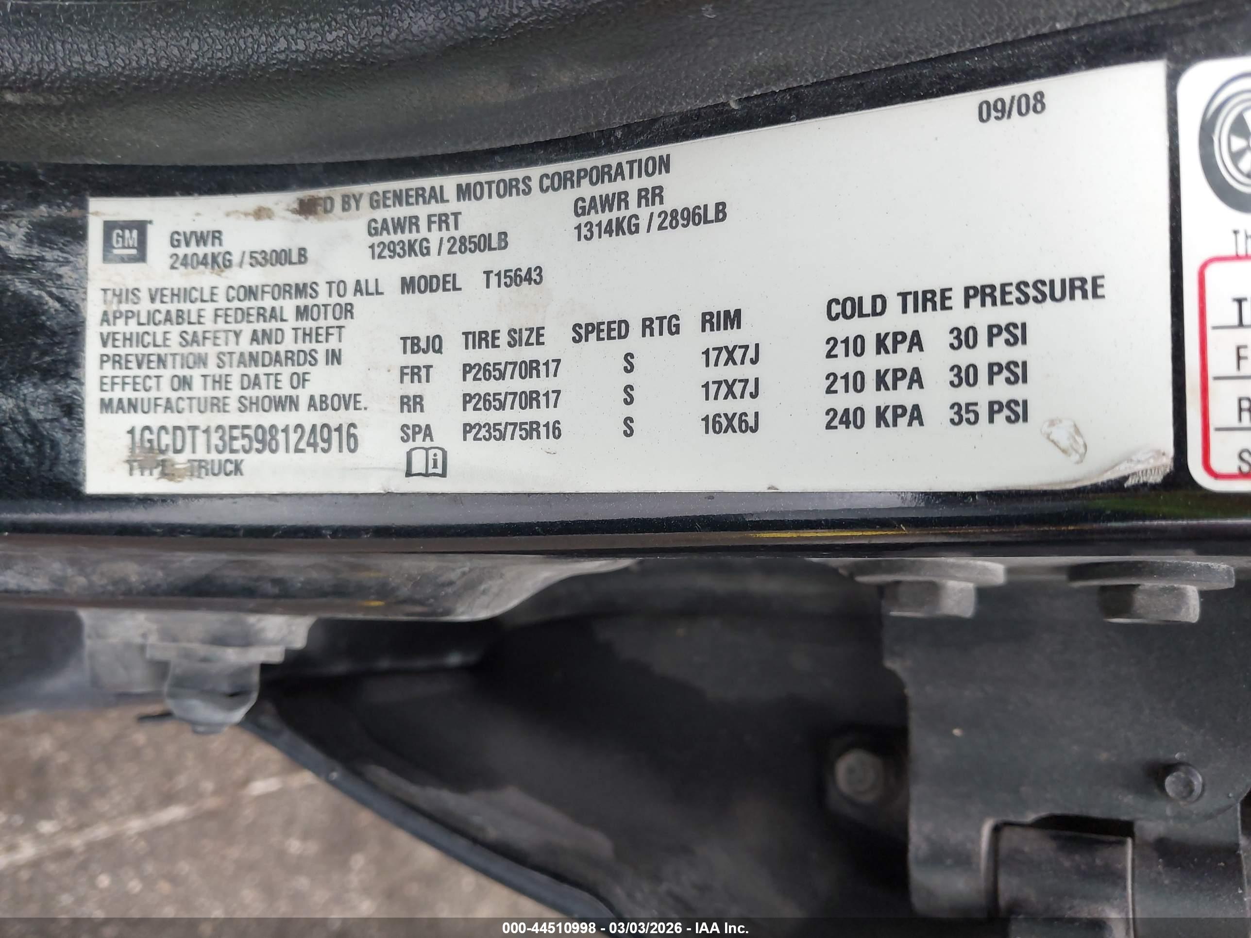 CHEVROLET COLORADO image 9