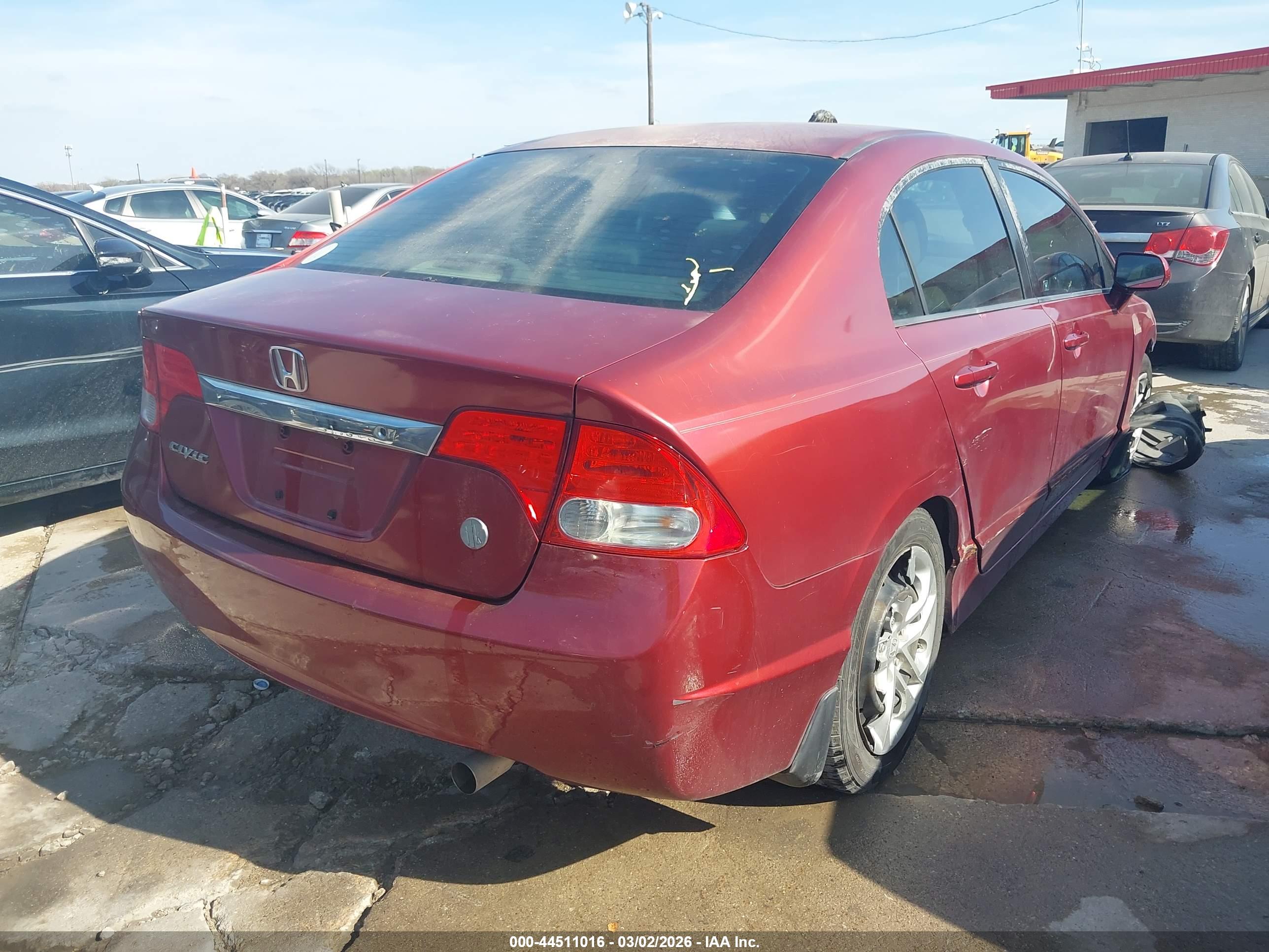 HONDA CIVIC image 4