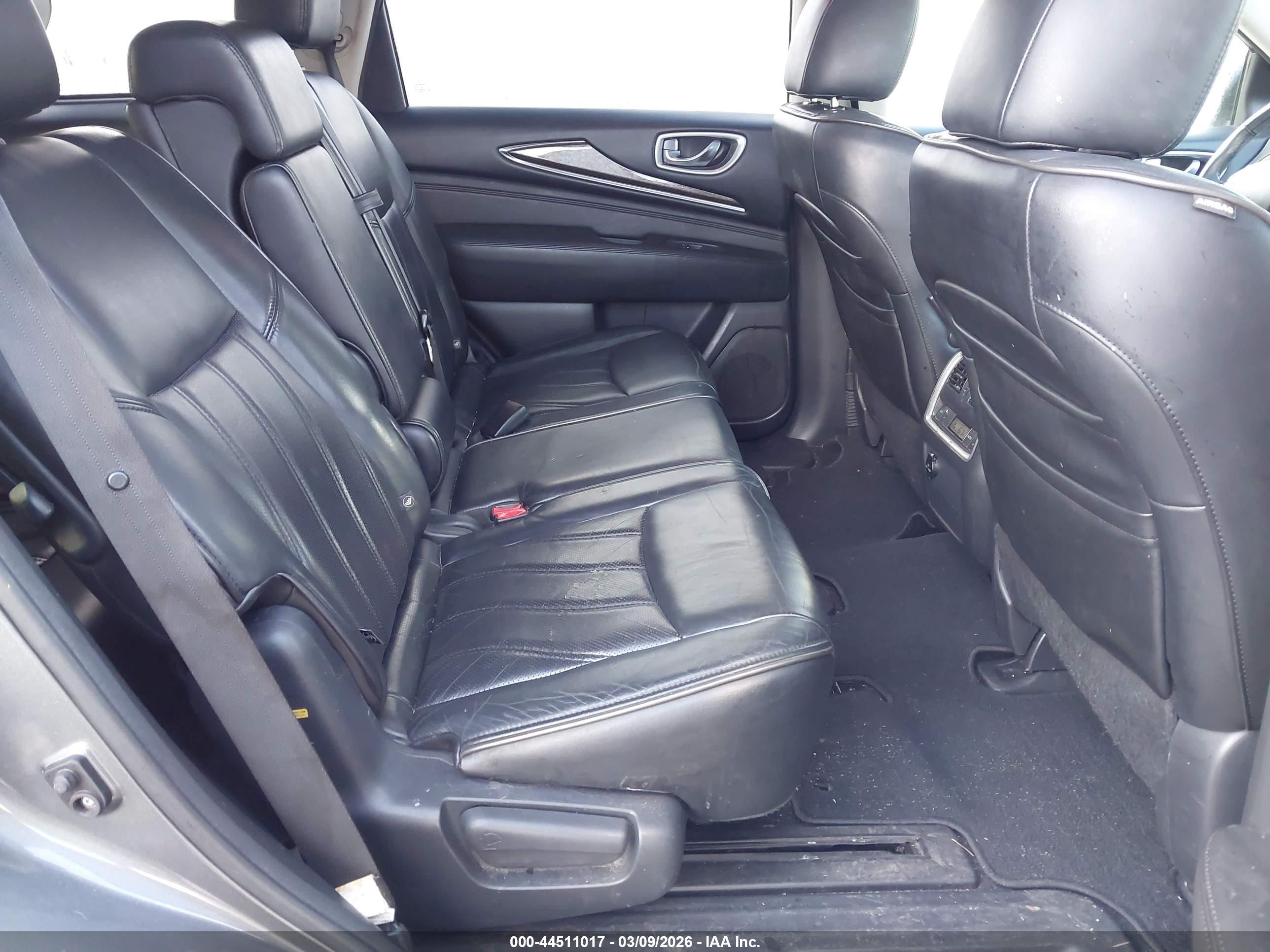 INFINITI QX60 image 8